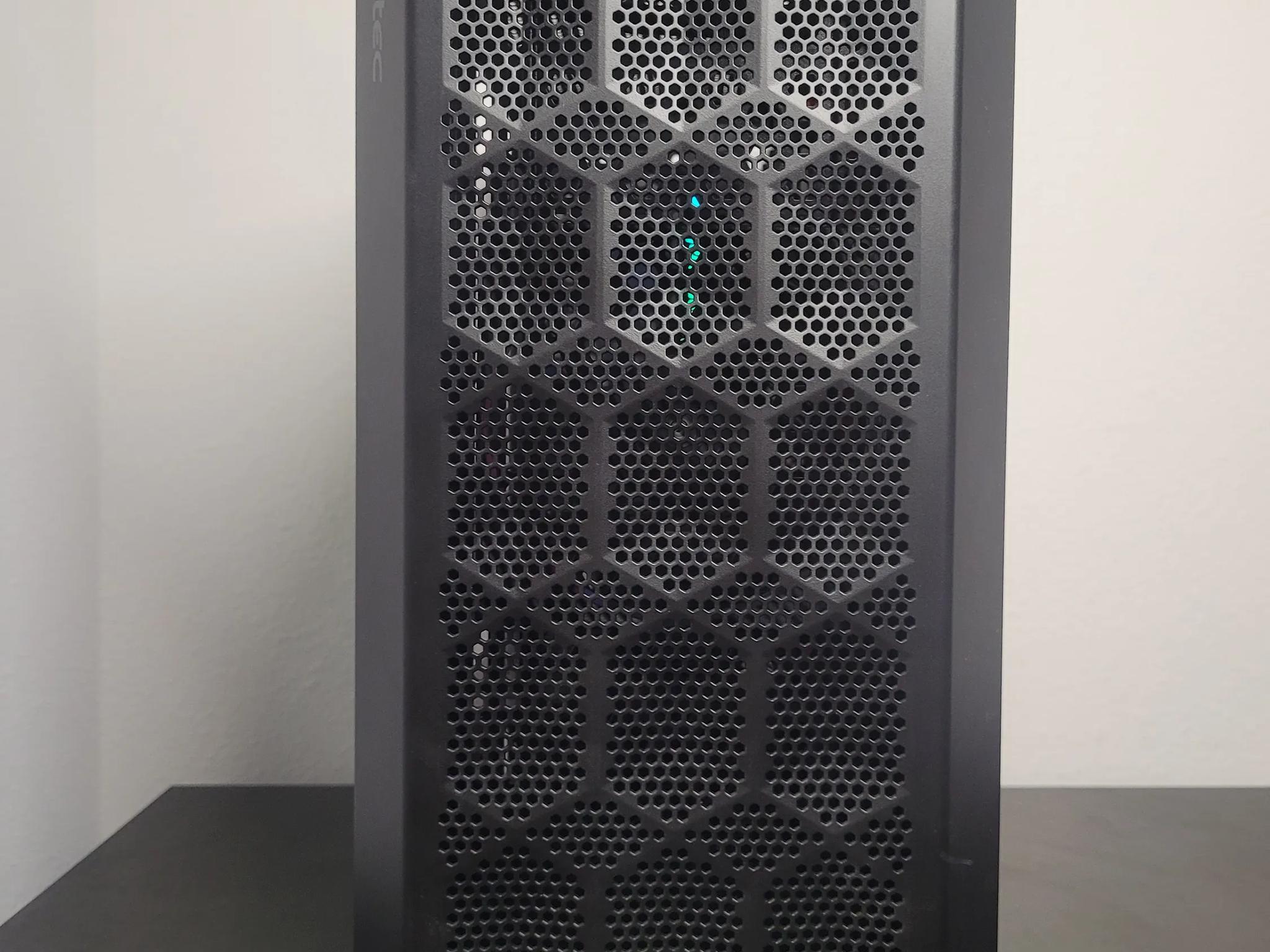 Budget Gaming PC // Xeon (12core, 24thread) // 1660 Super // 1TB SSD // 16GB DDR4