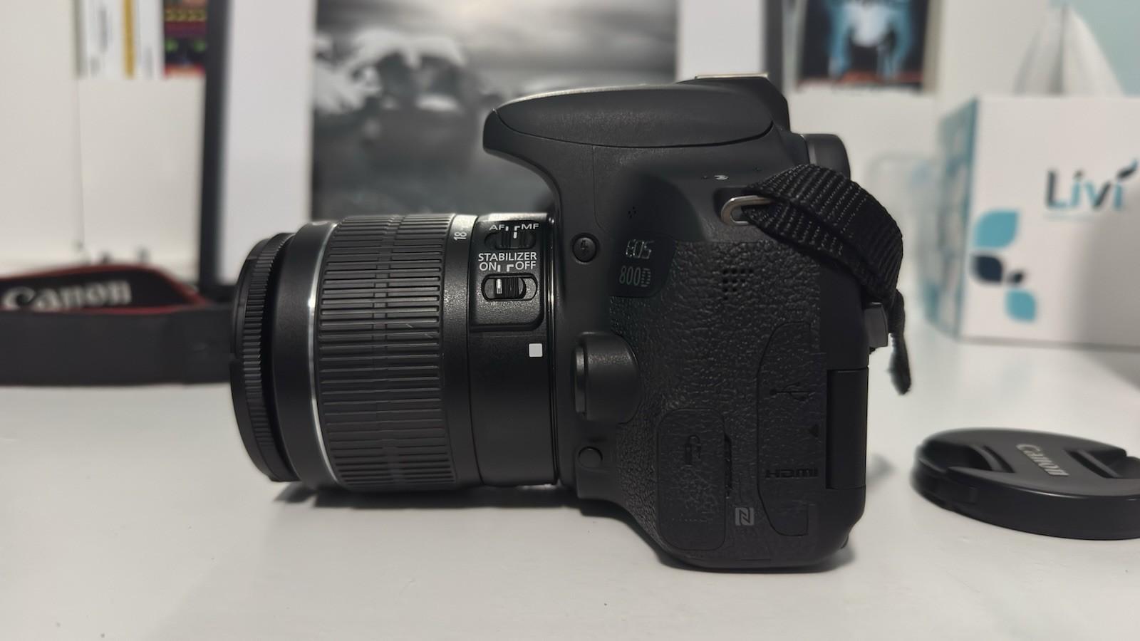 Canon EOS 800D