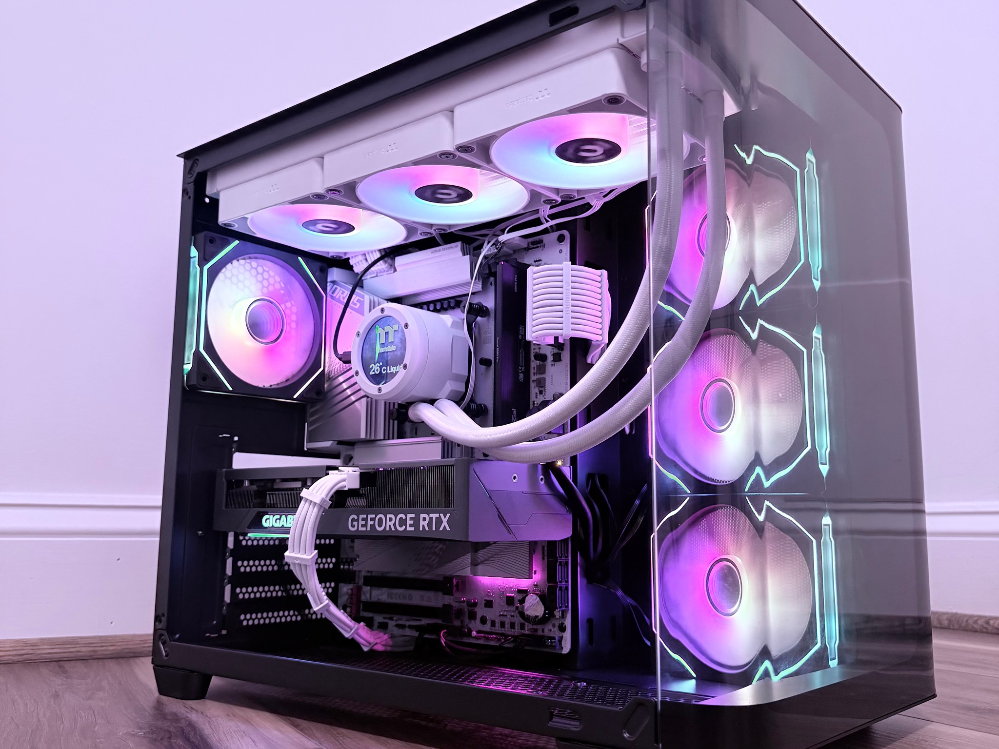 ❄️"Pastel Mirage🌈 | 1440p Gaming | i7 14700KF | RTX 4070 | 32GB DDR5 | 2TB NVME + 2GB DRAM
