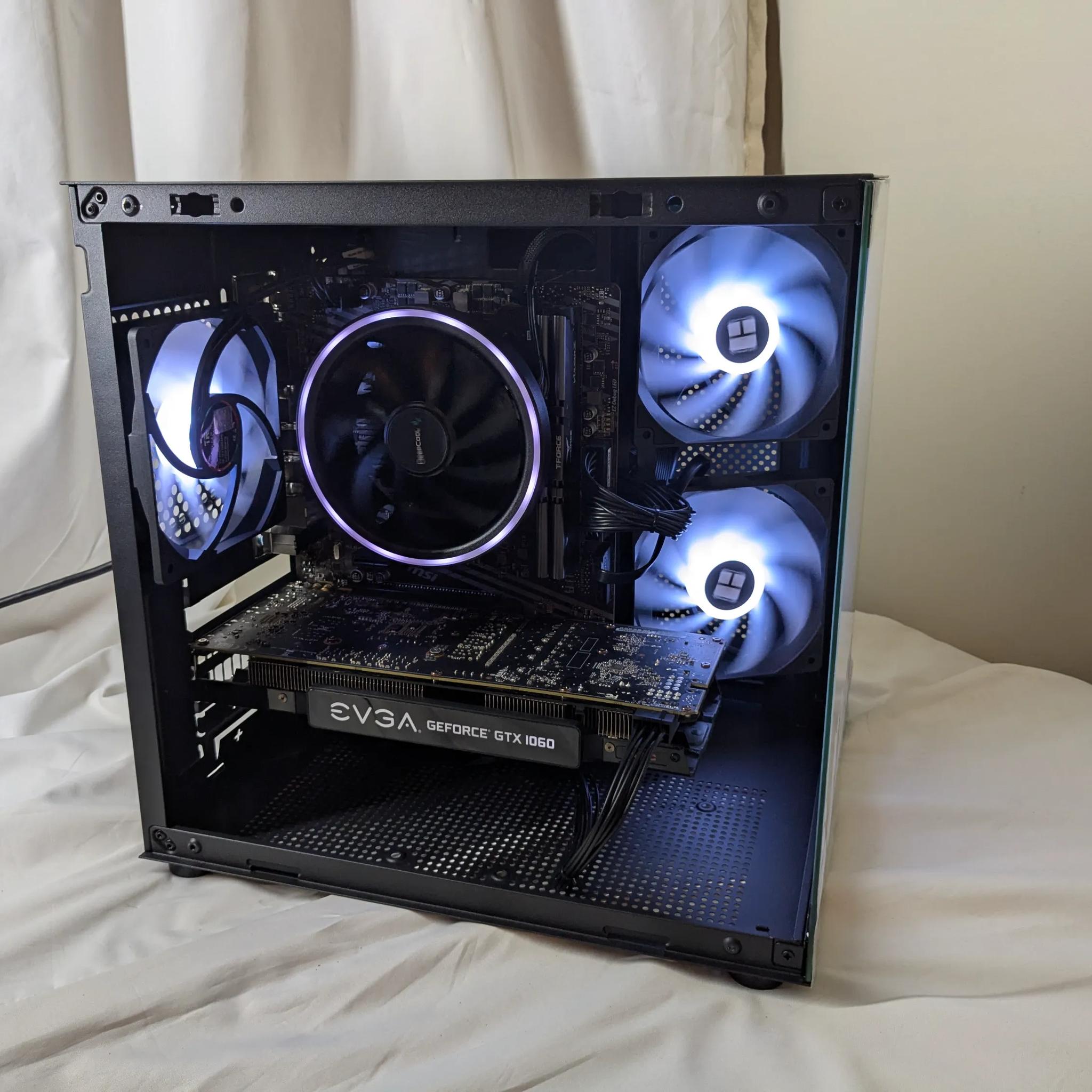 GTX 1060 | RYZEN 7 1700 | 16 GB RAM | WINDOWS 11 HOME