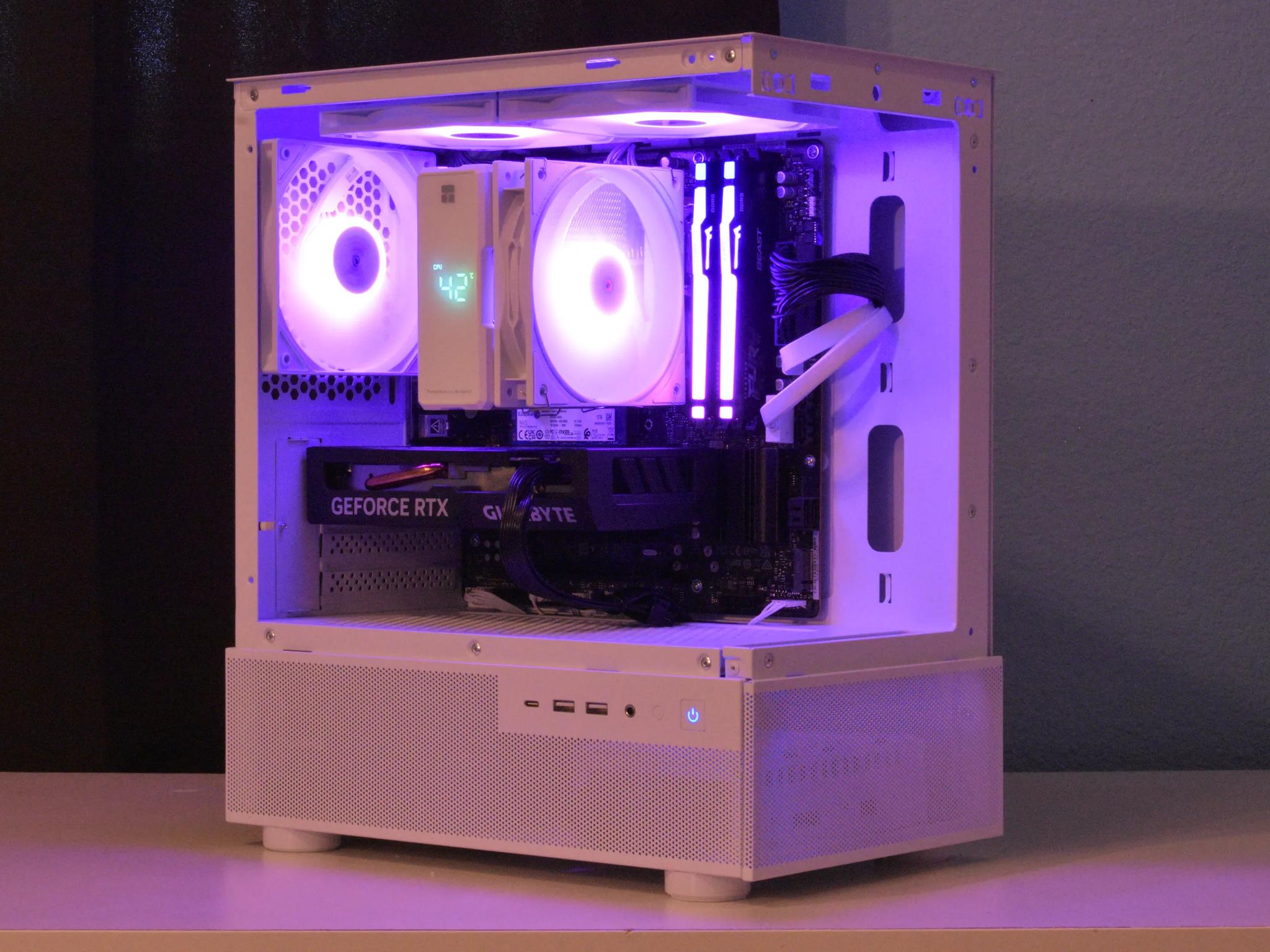 ⬜Whiteout v2⬜ Ryzen 5 7500F | RTX 4060 8GB | 16GB Ram 6000mhz | 1TB nVME Gen4 SSD | Win11 Pro + Wifi