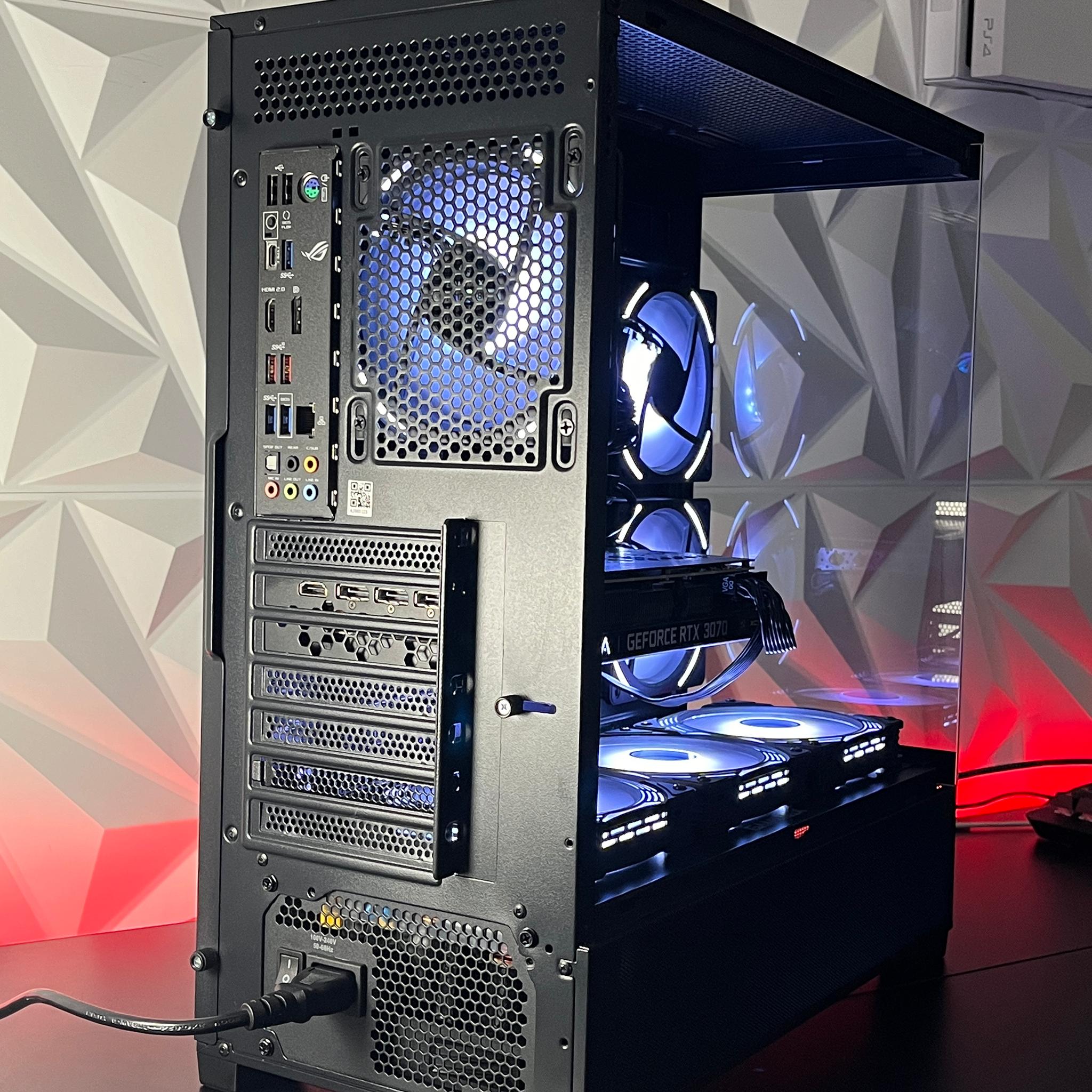 RTX 3070 XC3 8GB, Ryzen 5 5600X, 16GB 3200MHz | Black RGB Gaming Computer/PC