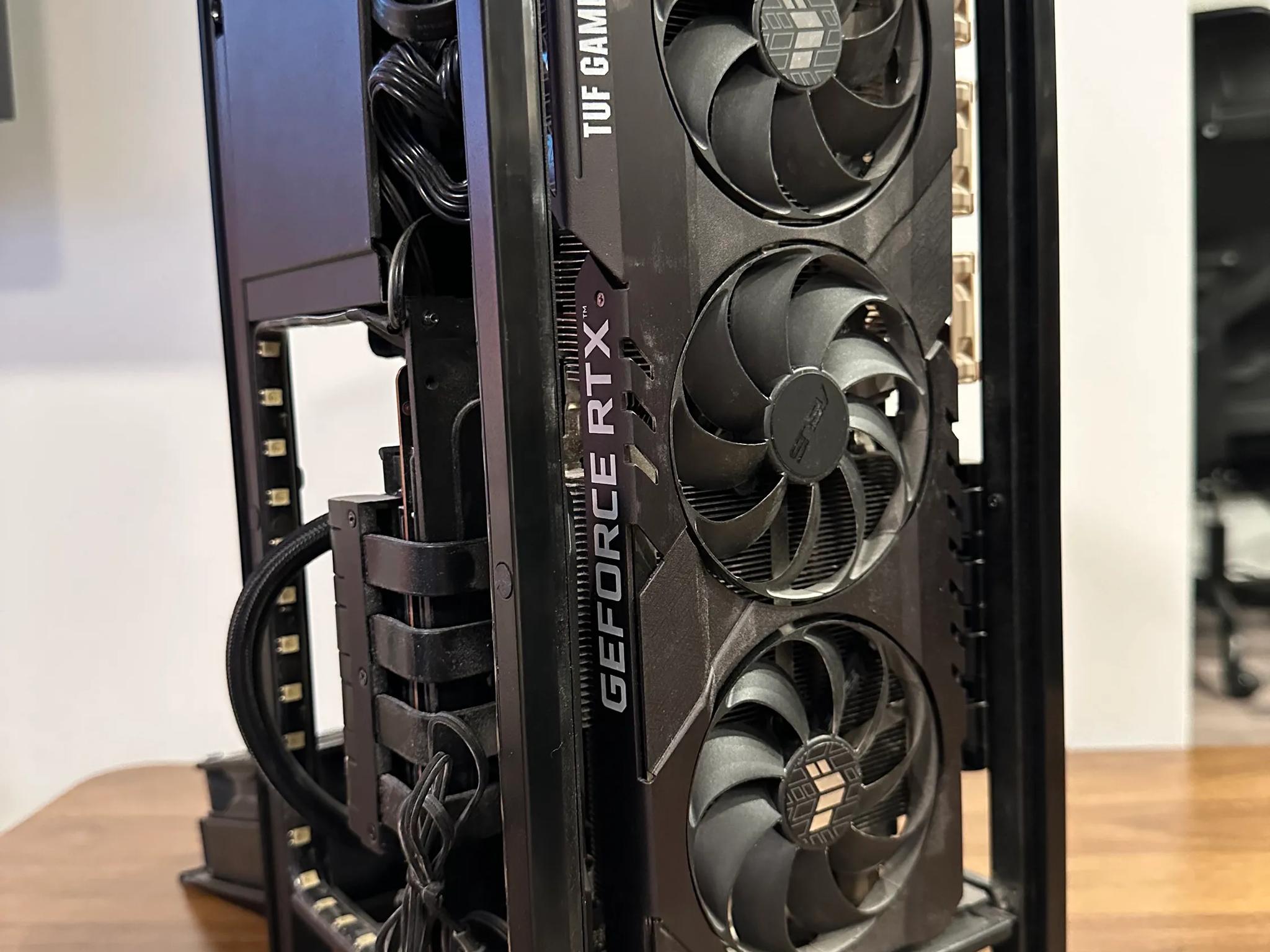 H1 ▪ i7-10700K ▪ Asus TUF 3080 OC ▪ 32GB DDR4 3000mhz ▪ 1x2TB & 1x1TB NVME SSD (3TB total)