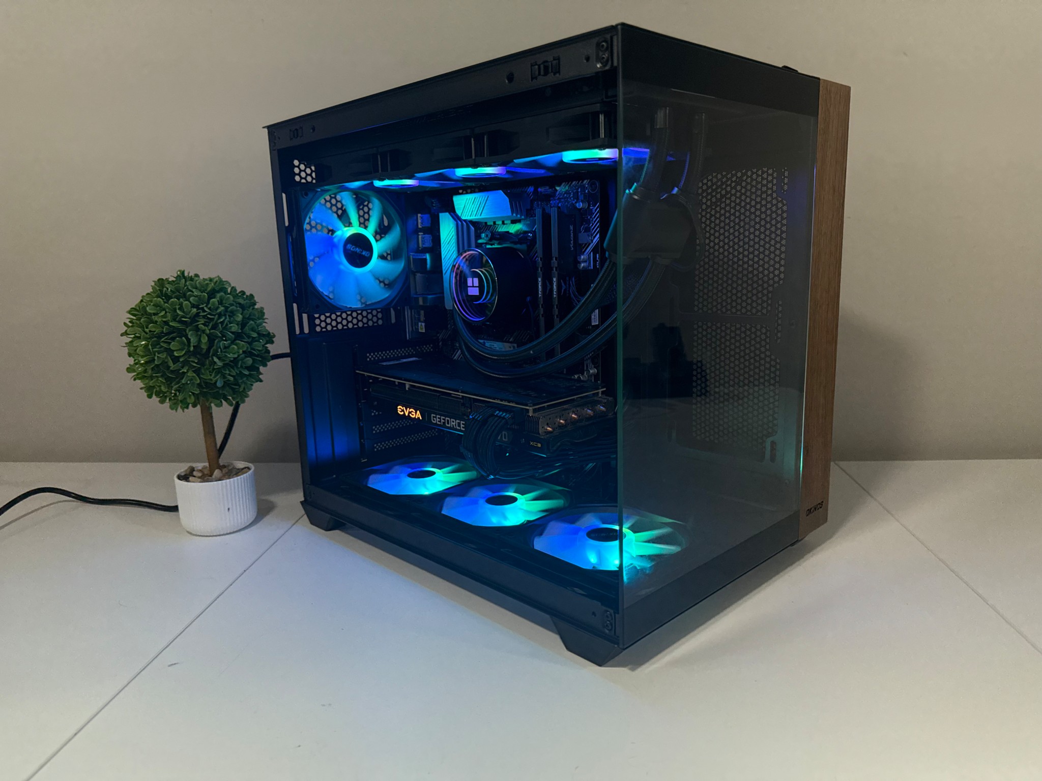 RTX 3070 | Ryzen 5700X3D | 32GB DDR4 | 1TB SSD | 800W Gold PSU | ARGB Fans | Windows 11