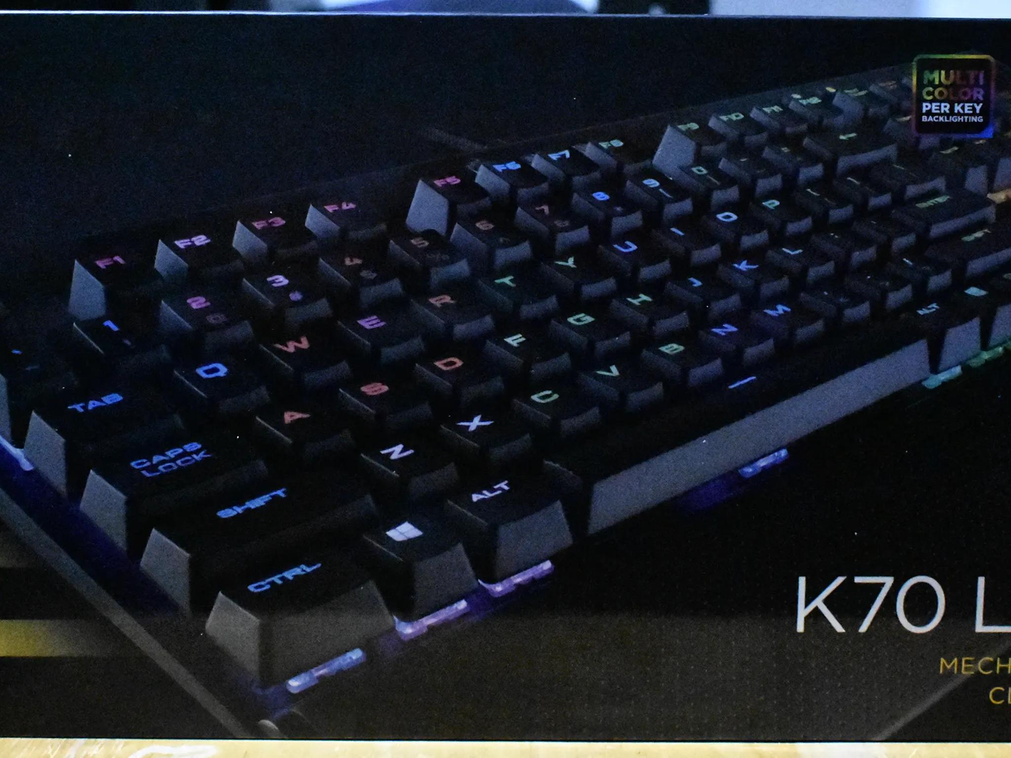 Corsair K70 LUX Black RGB Dual USB Type-A Port Cherry Red MX Switches
