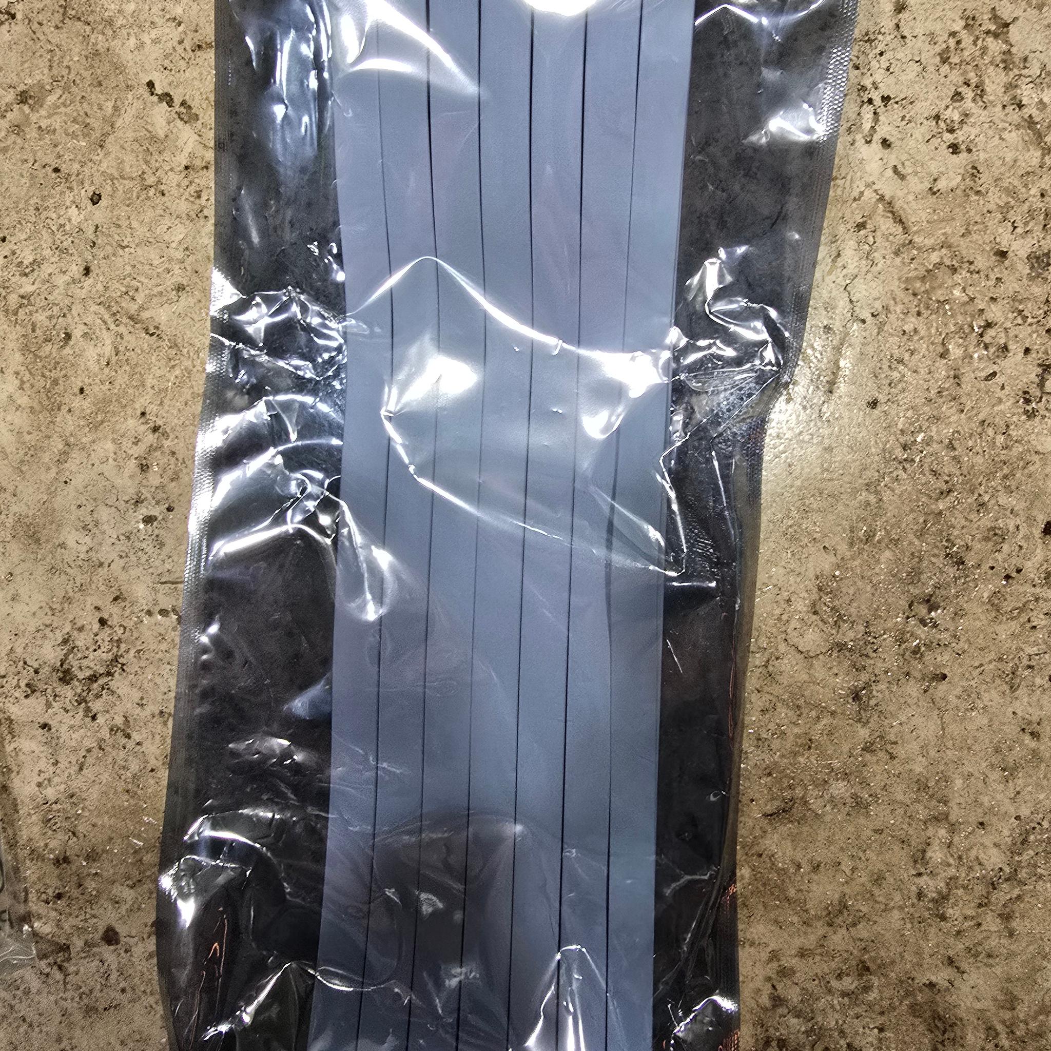 TRYX String PCIE 5.0 x 16 White Riser Cable 300mm 128GB/s Vertical Graphic Card/GPU Mount sealed