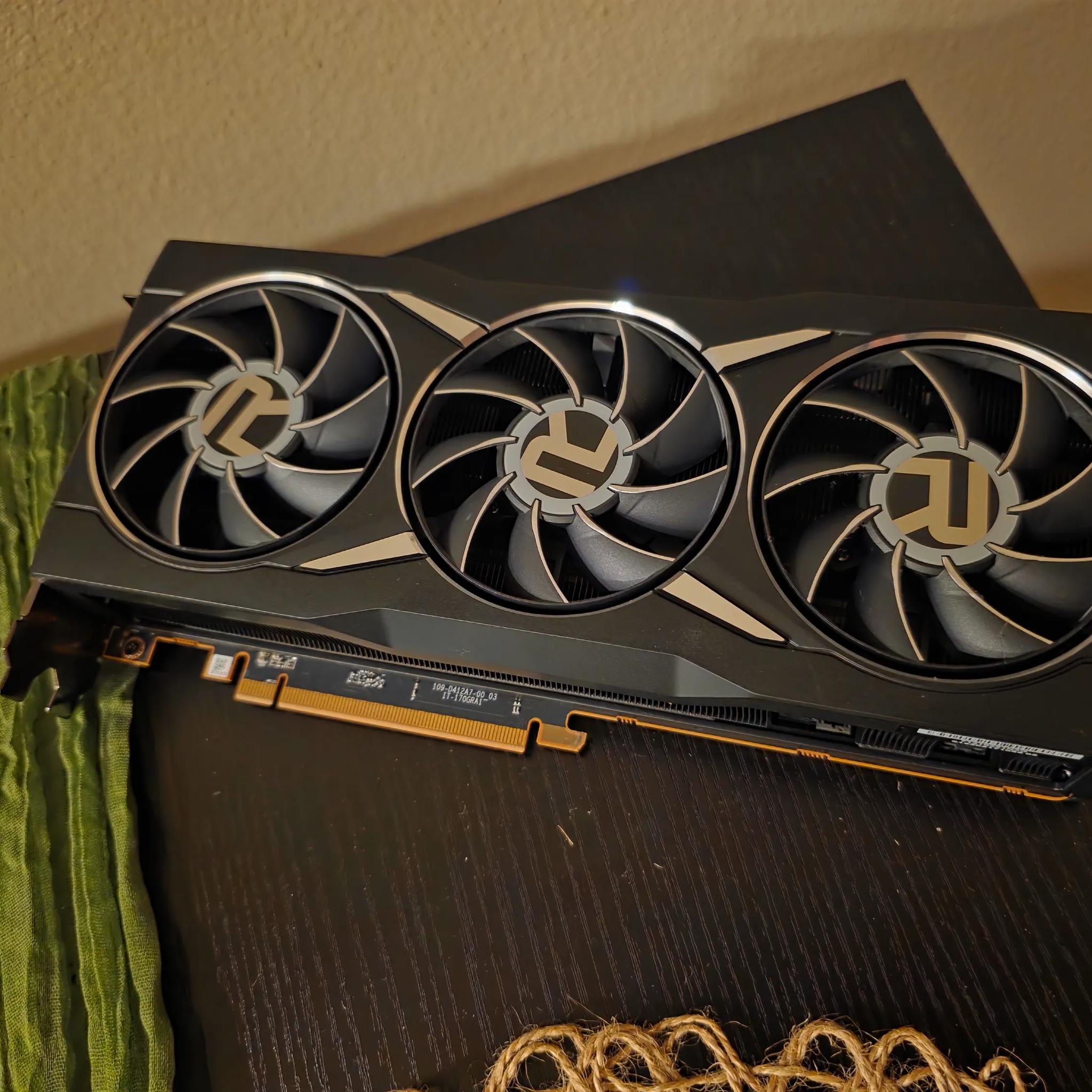 AMD 6950 XT FE