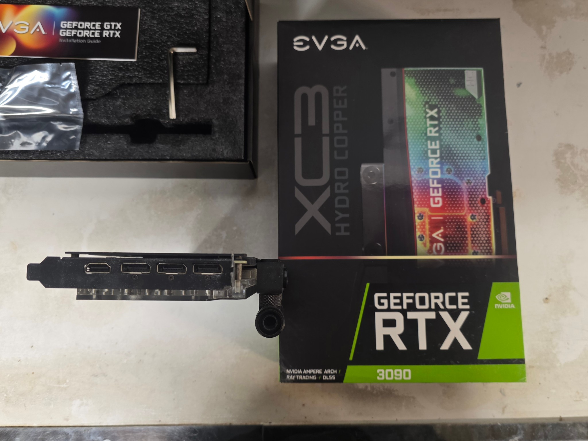 EVGA GeForce RTX 3090 Hydro Copper