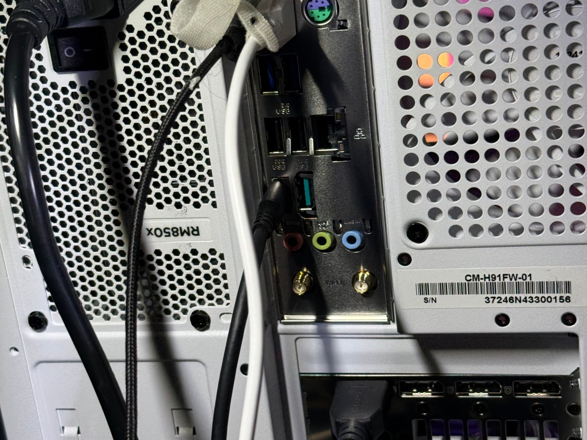 Stunning White Gaming PC.  12900K & Strix 3080 White Edition