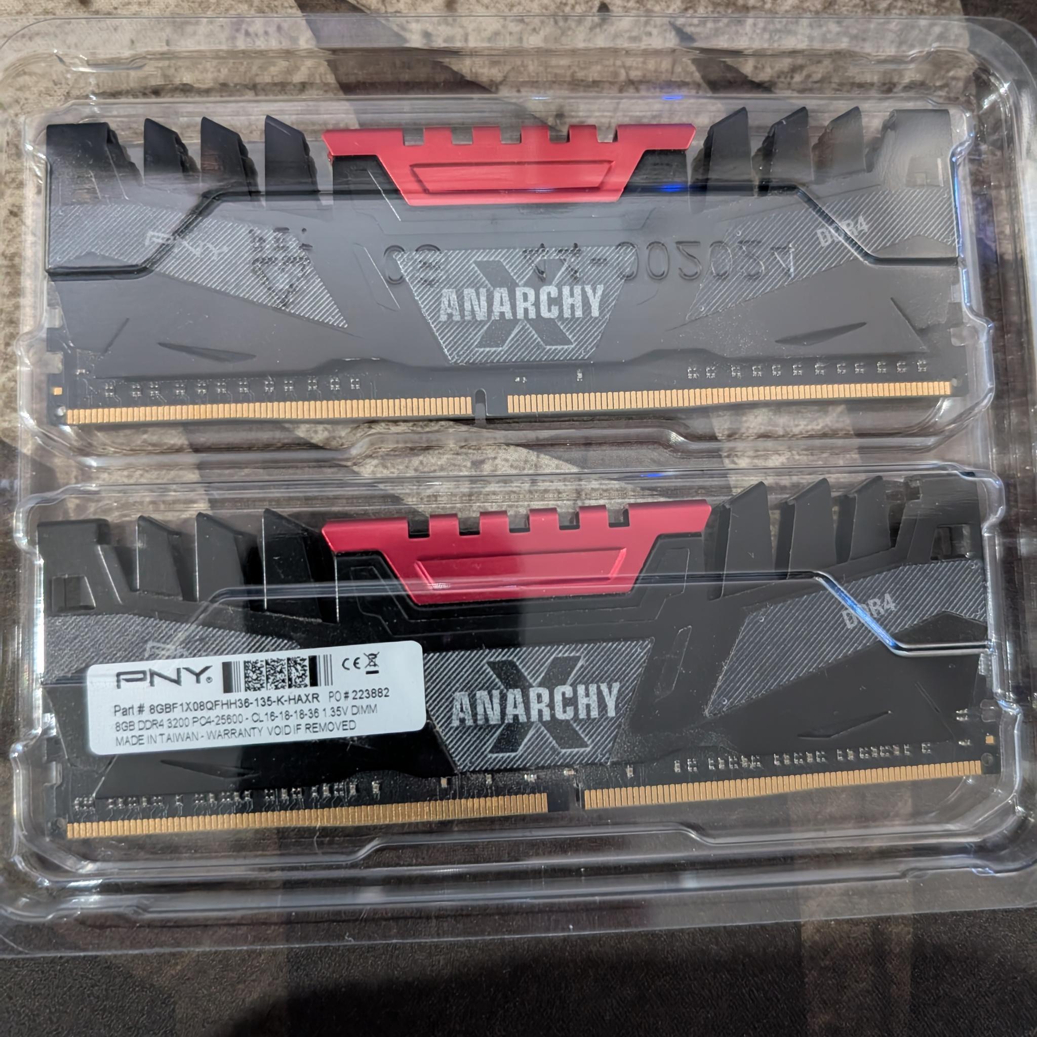 DDR4 PNY Anarchy 3200