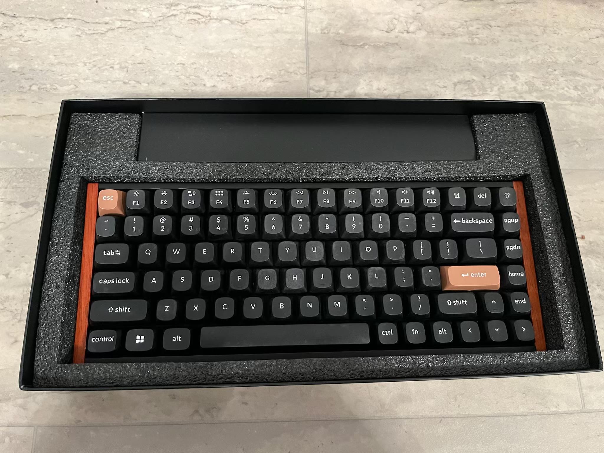 Keychron K2HE Special Edition (wood sides)