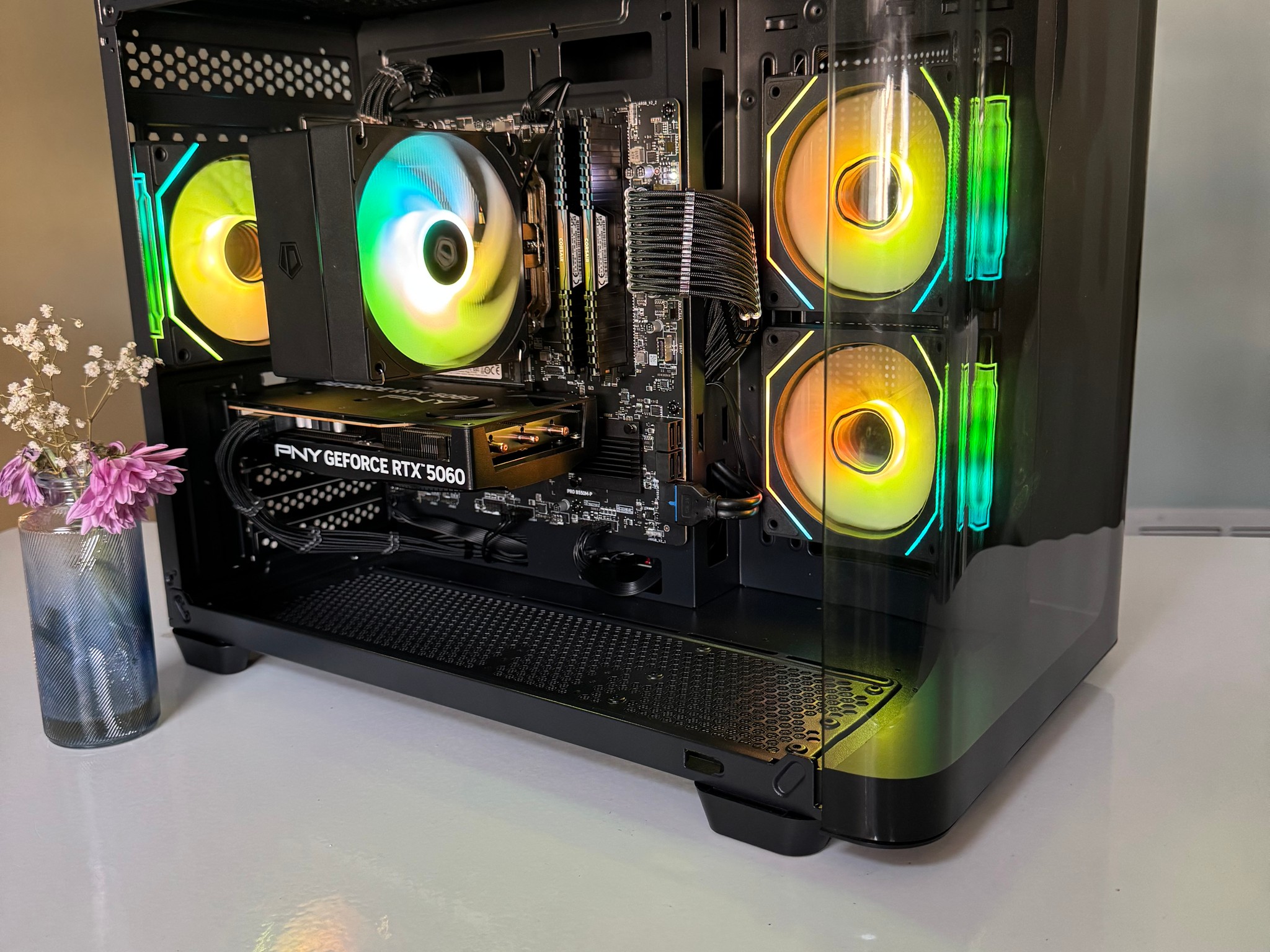 Black Gaming PC - 5060 8GB  - Ryzen 5 5600G  - 16GBs ram - 512GB Nvme