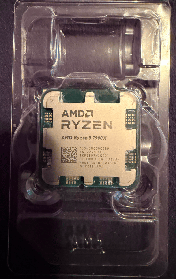 AMD Ryzen 9 7900X