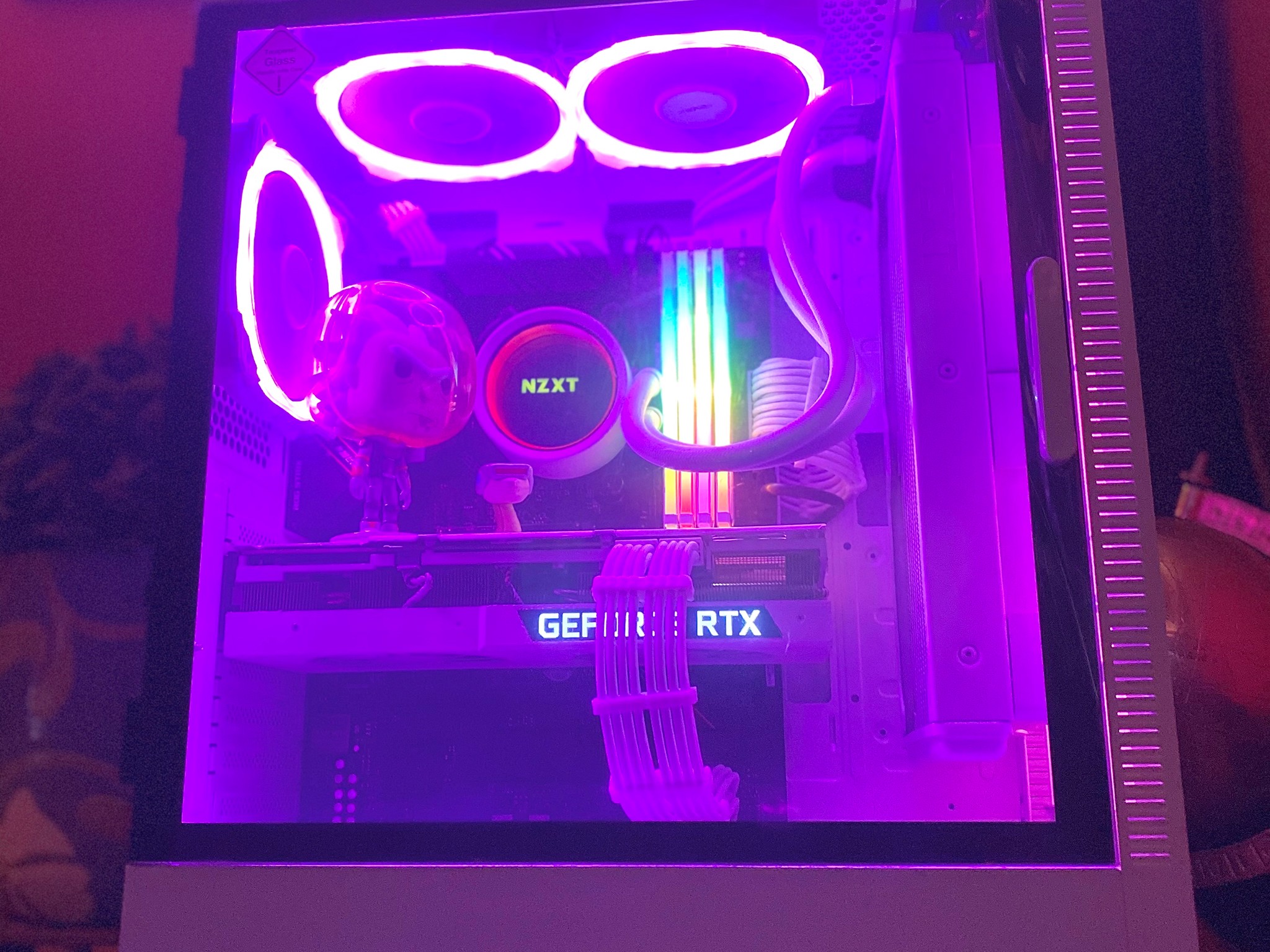 SPaCe Suit RiCK🪐| Ryzen 7 5800X| RTX 3080| 32GB RAM| 1TB NVMe m.2 SSD| Windows 11 Pro