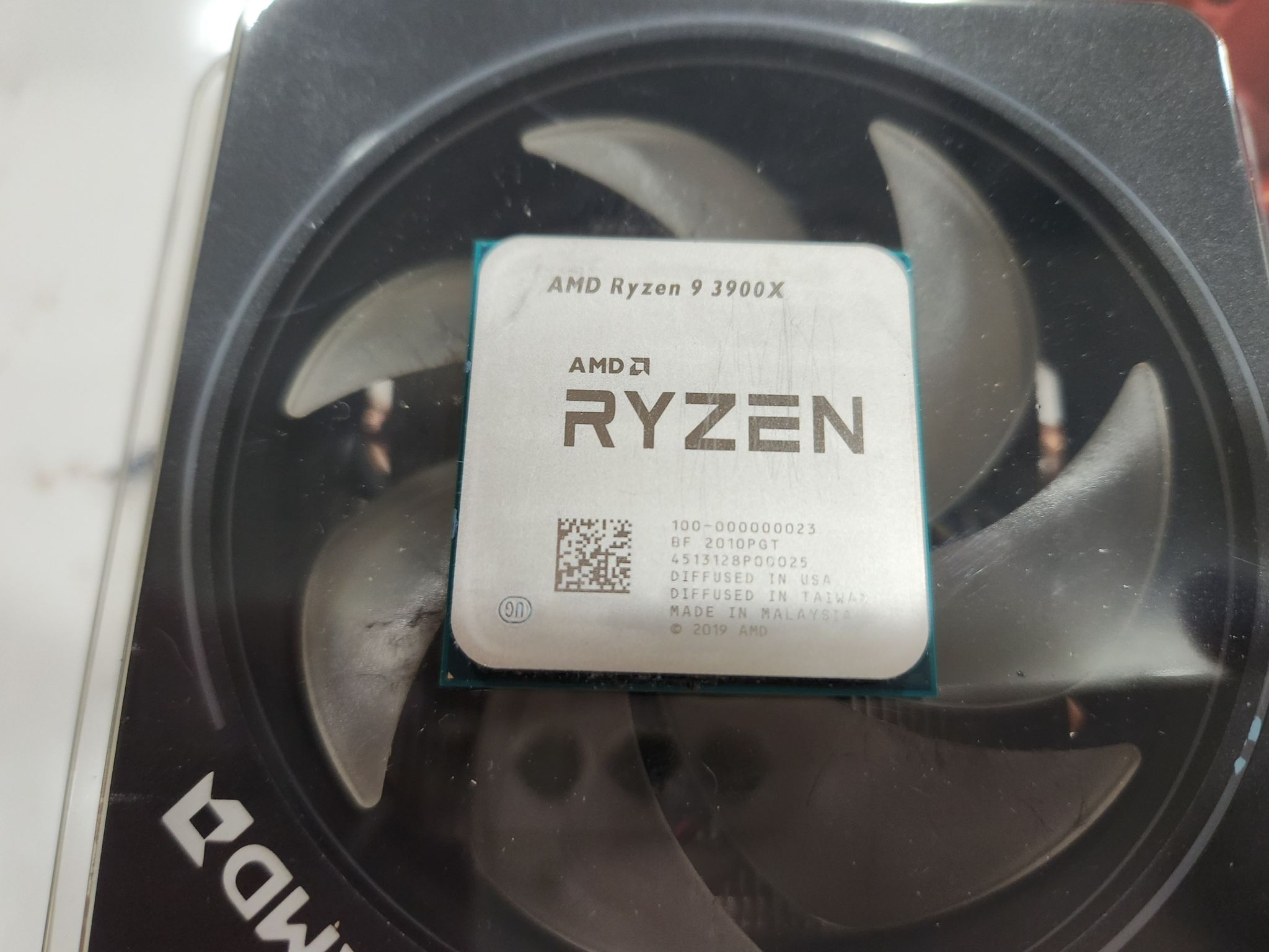AMD Ryzen 9 3900x BOX CPU 12c/24t w/ Wrath Prism cooler