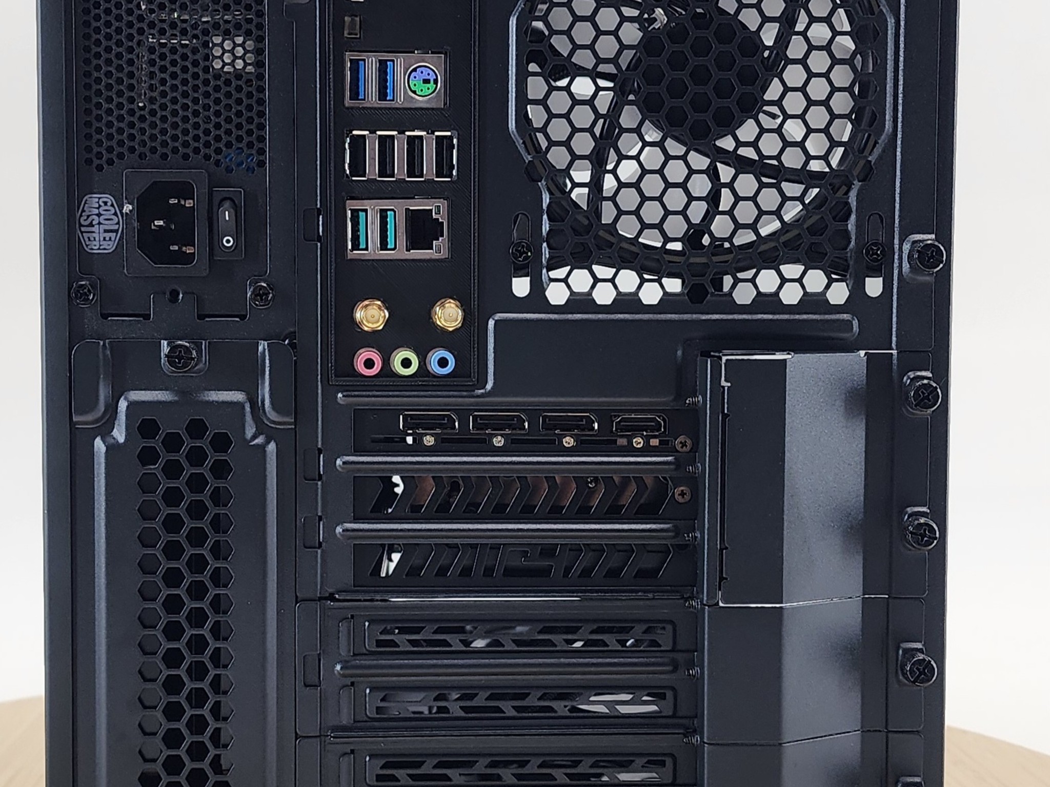 Gaming PC Ryzen 7 7800X3D 32GB RAM 2TB SSD RX 7900 XT 20GB Windows 11 Computer