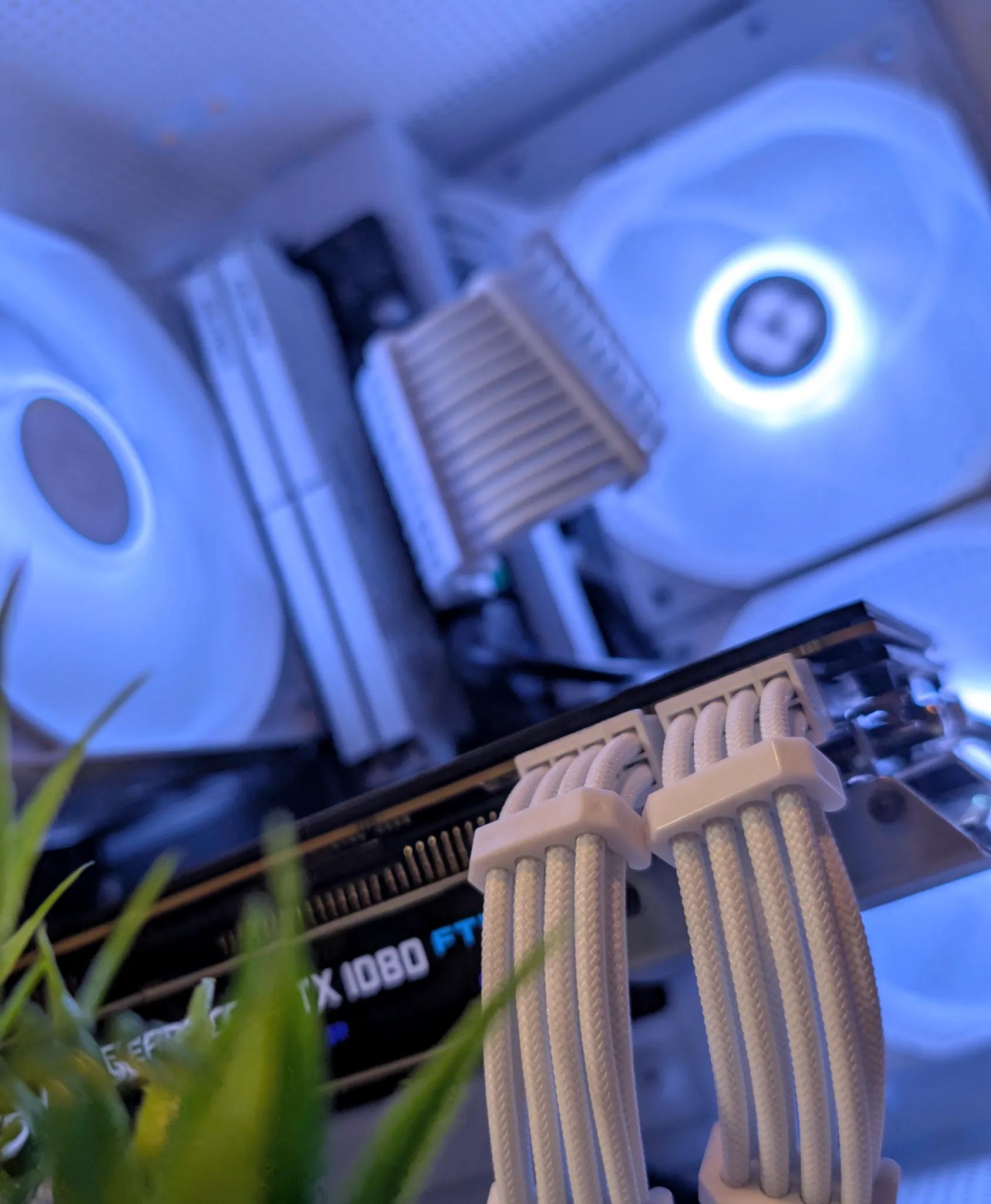 RYZEN 5 | GTX 1080 EVGA FTW2 | 16GB RAM | 500GB 4X4 NVME SSD | WINDOWS 11 PRO | WHITE GAMING PC