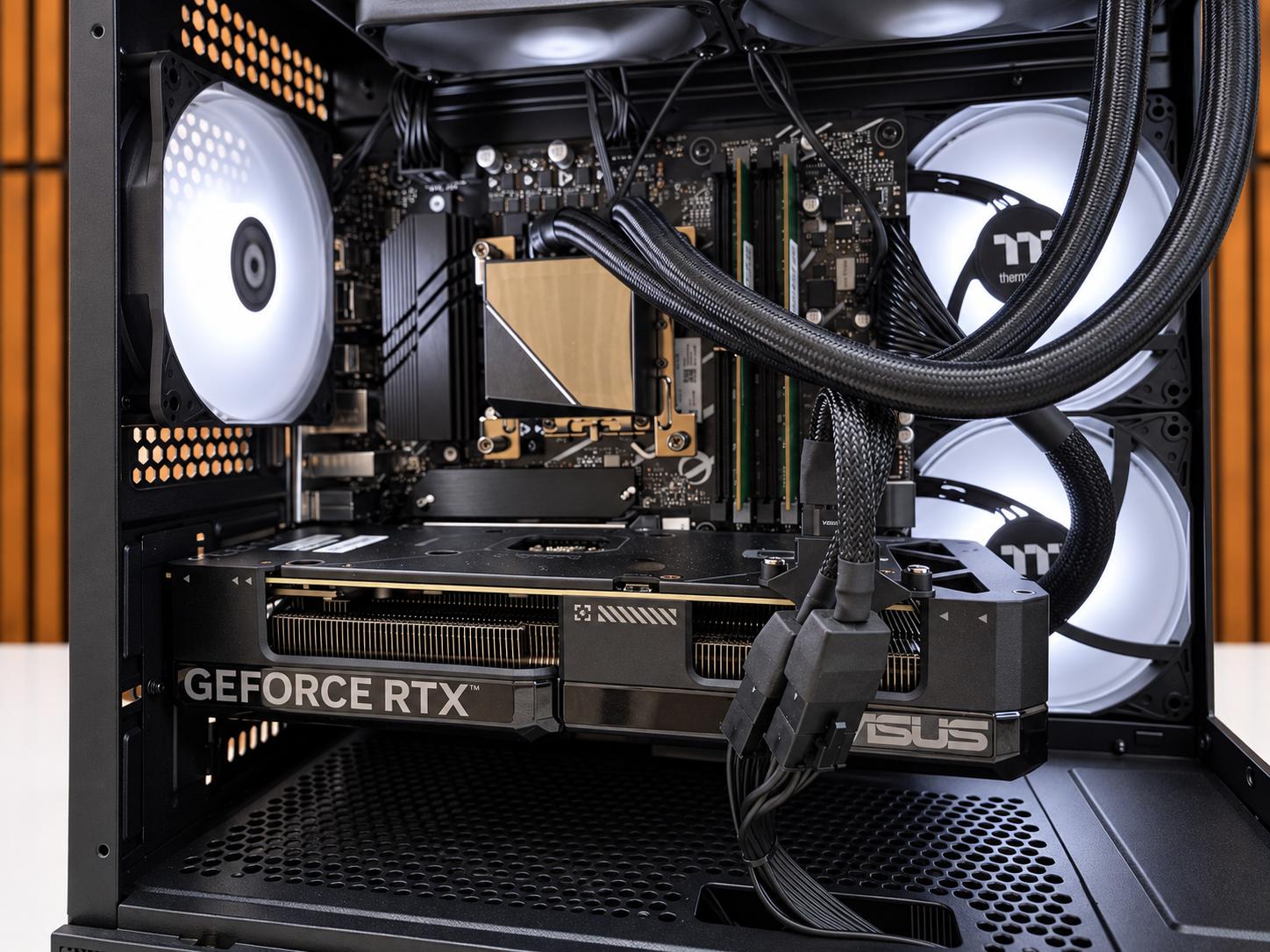 ULTIMATE V2 | RTX 4070 Super 12GB | 14700KF | 1TB NVME | 32GB DDR5 | Windows 11 | WIFI |