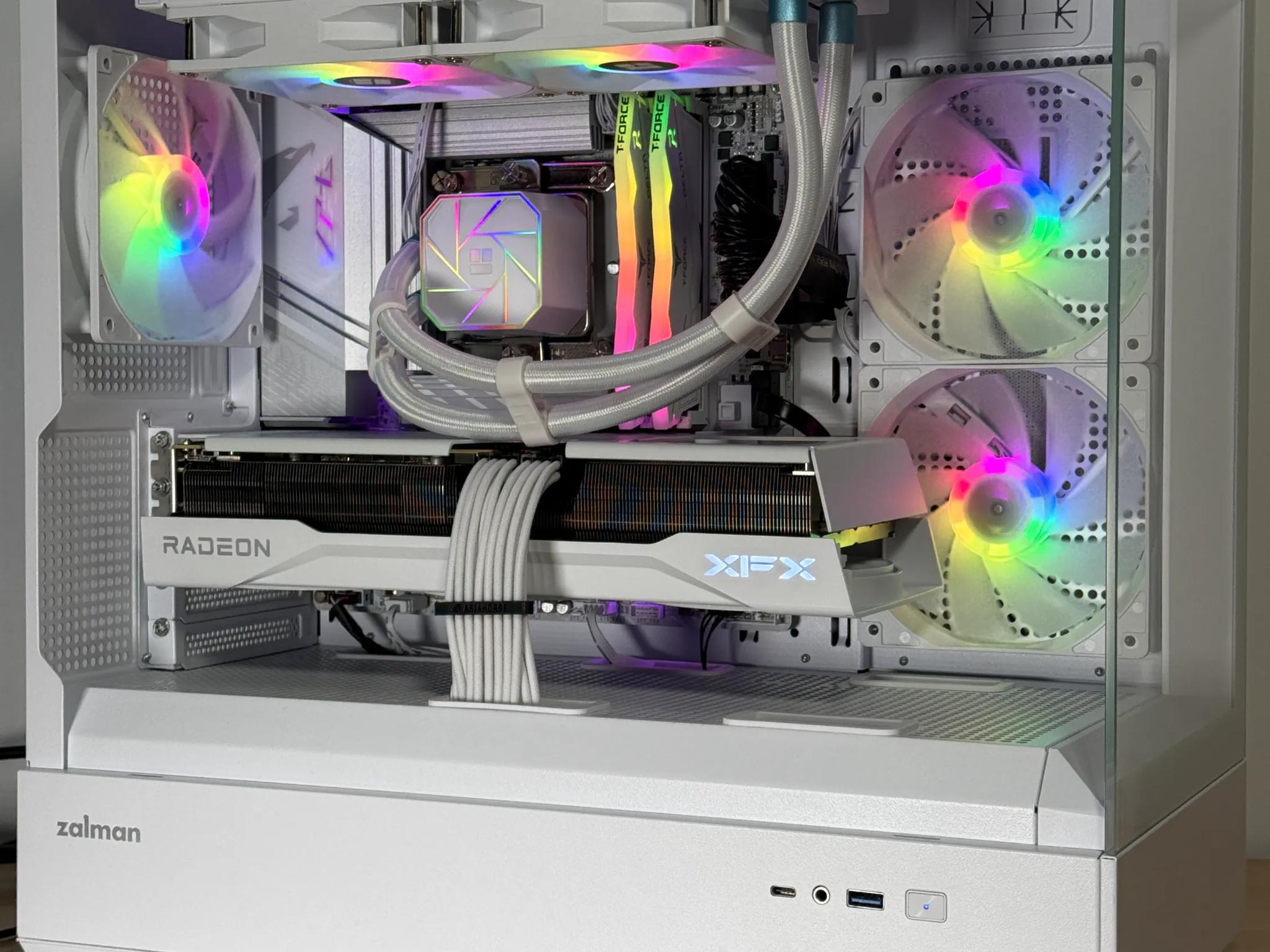 RX 9070 and Intel Core Ultra 7 265k