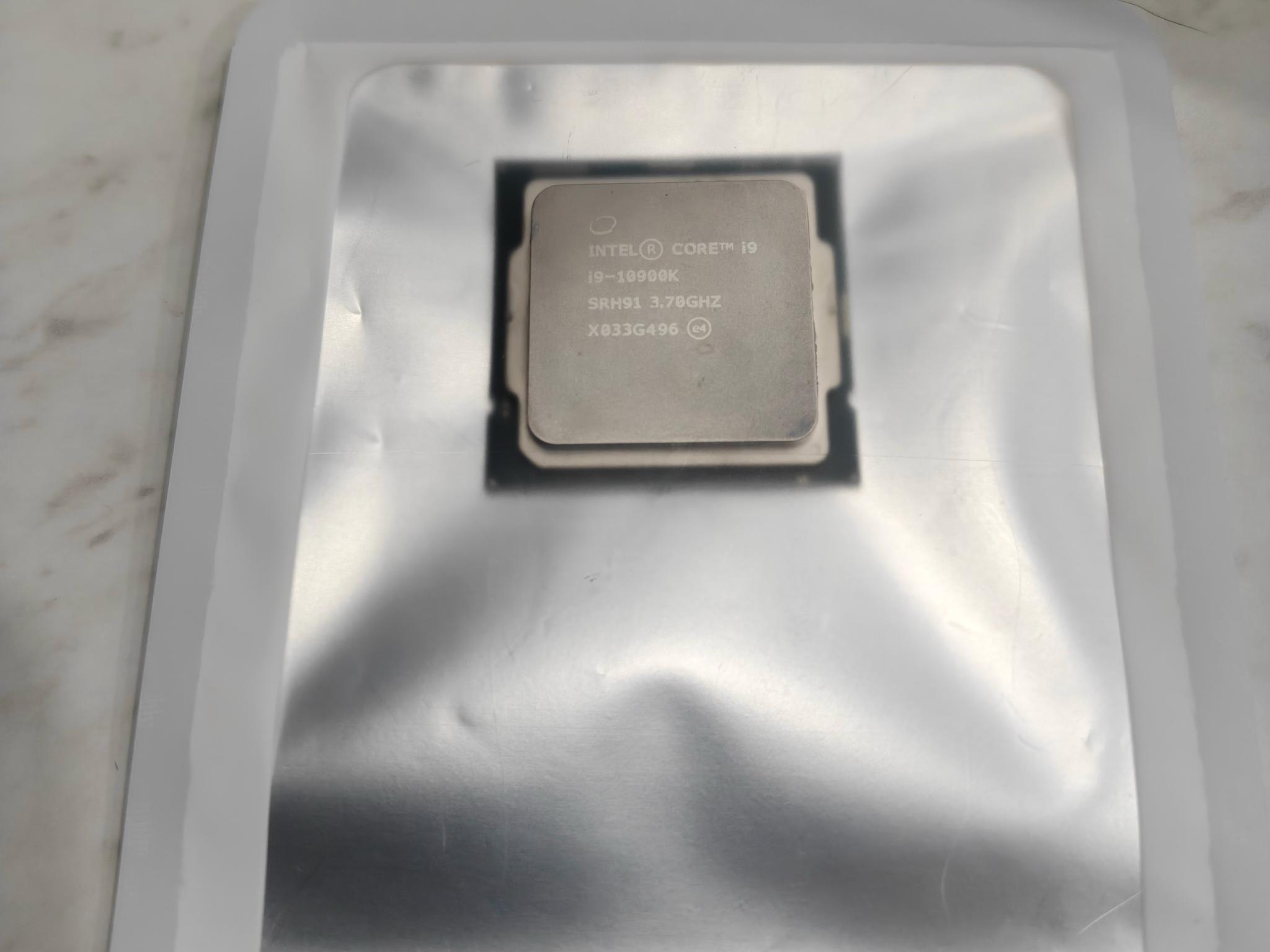 Intel Core i9-10900 - Image 3