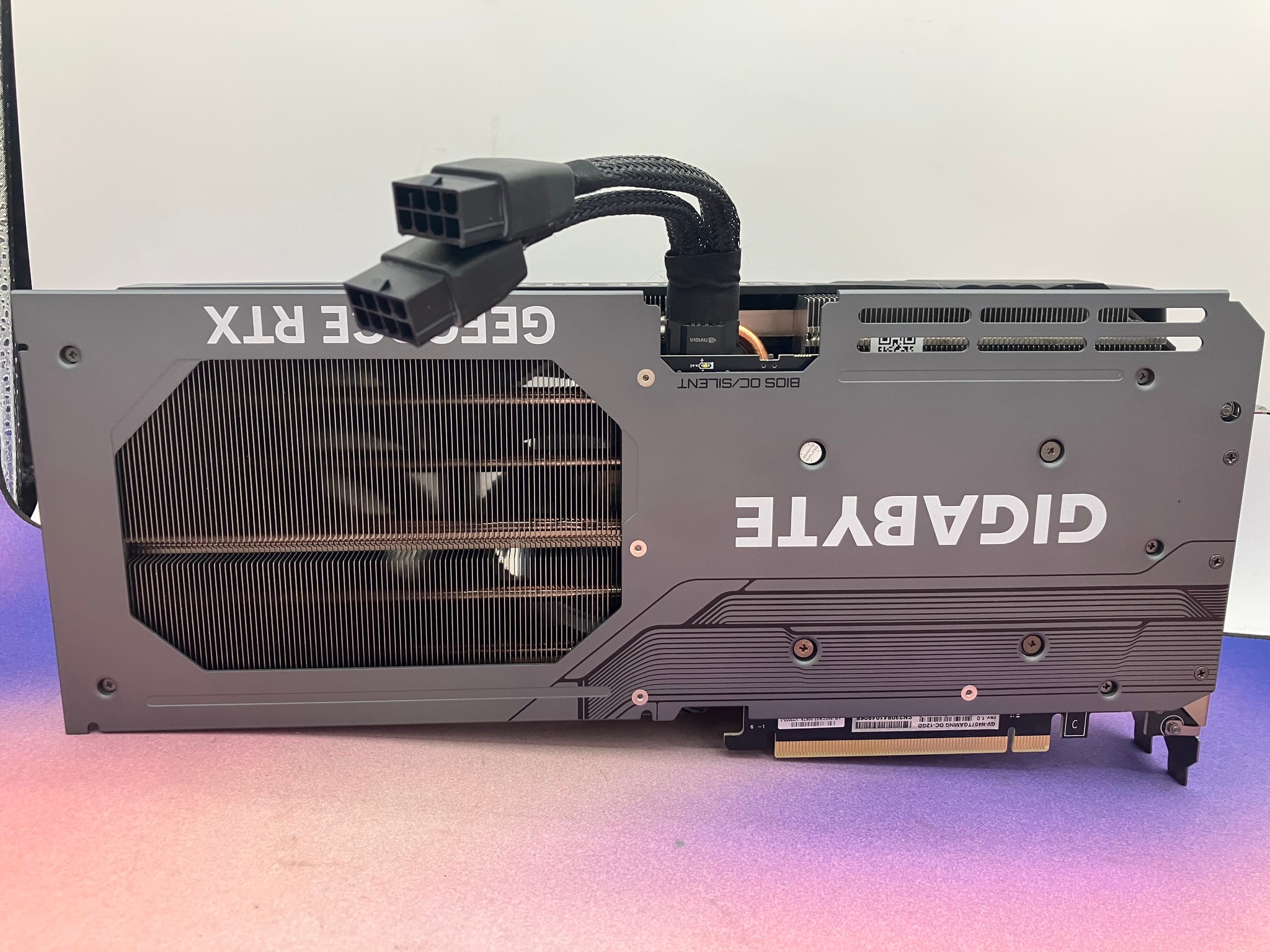 GIGABYTE GAMING OC GeForce RTX 4070 Ti