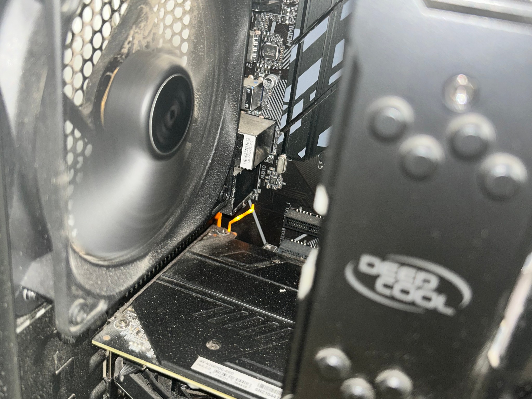 Intel Core i5-10400F  GeForce RTX 2060  16 RAM  1T STORAGE