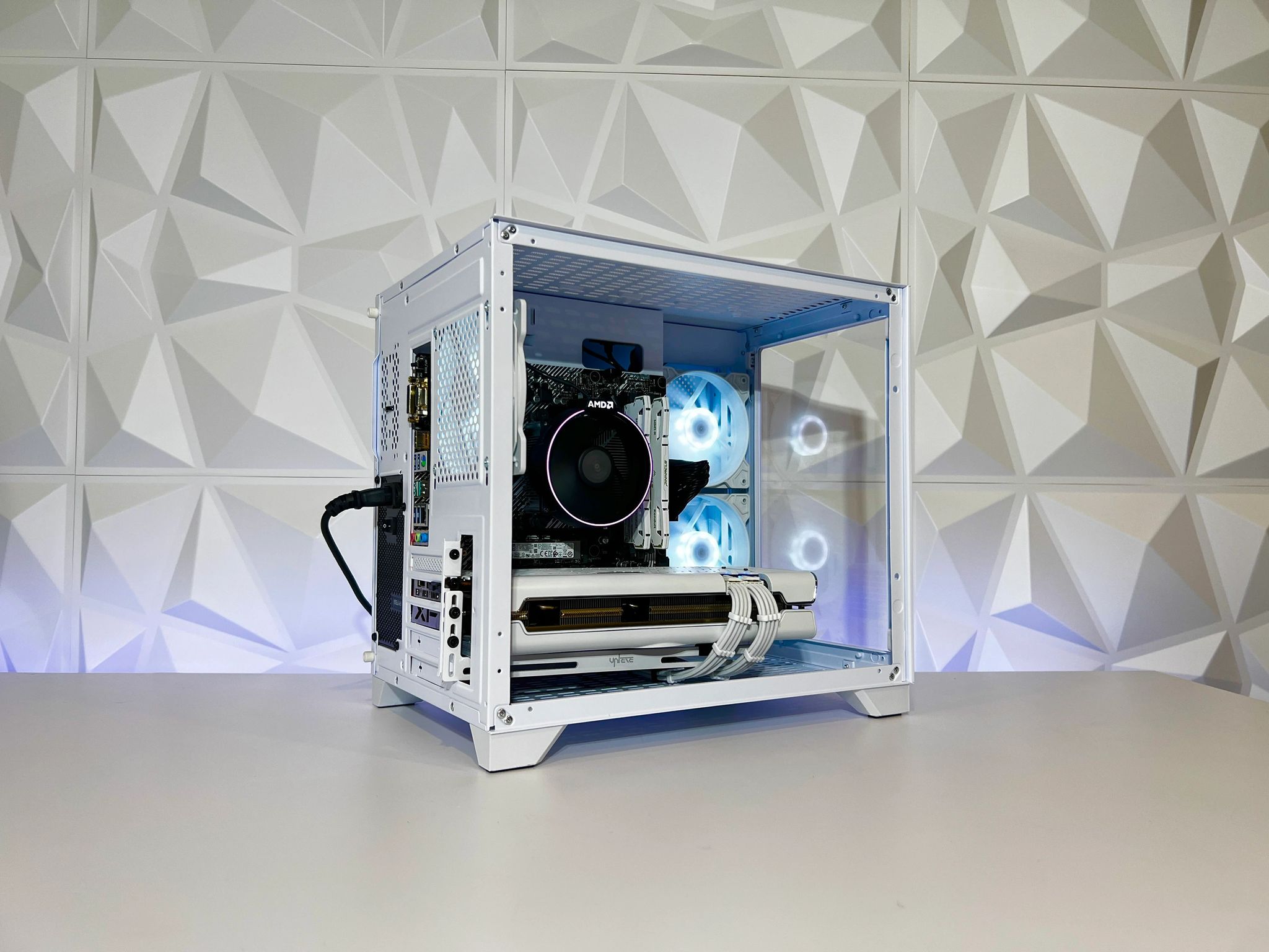 ❄️ AMD RX 5700 XT, AMD Ryzen 5 (6 Cores) | Gaming PC ❄️