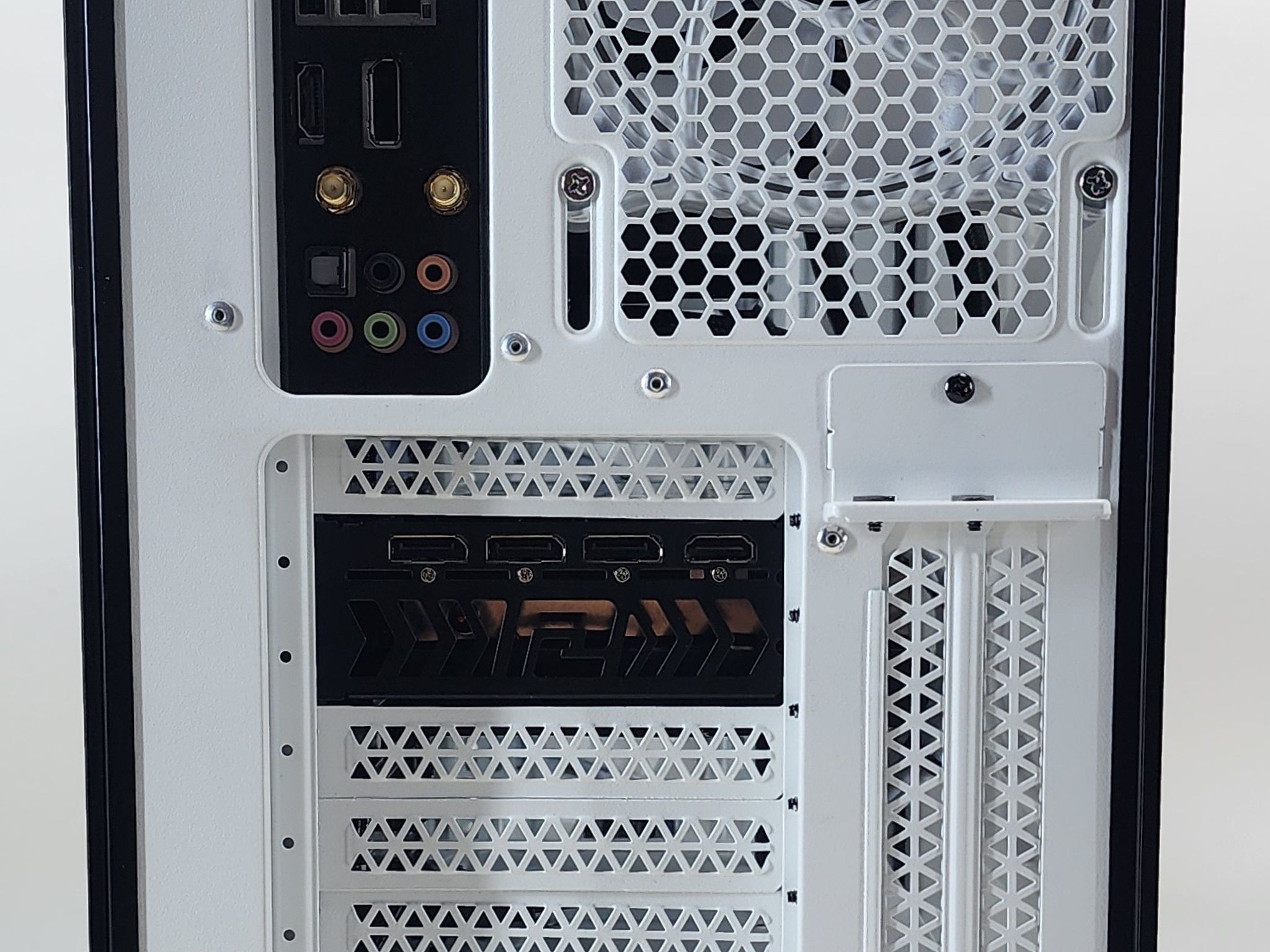 Gaming PC Ryzen 7 5700X 16GB RAM 1TB SSD RX 6800 XT 16GB Windows 11 Computer