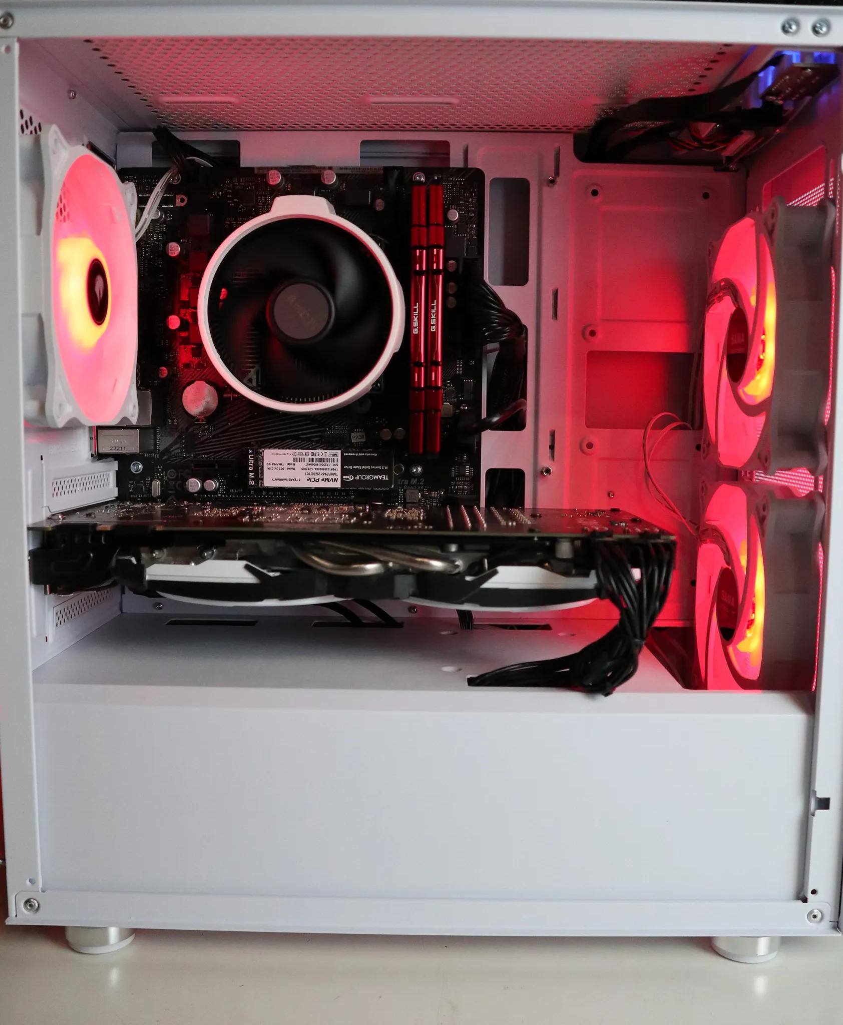 Rota | Ryzen 5 3500X/GTX 1080 8GB Gaming PC