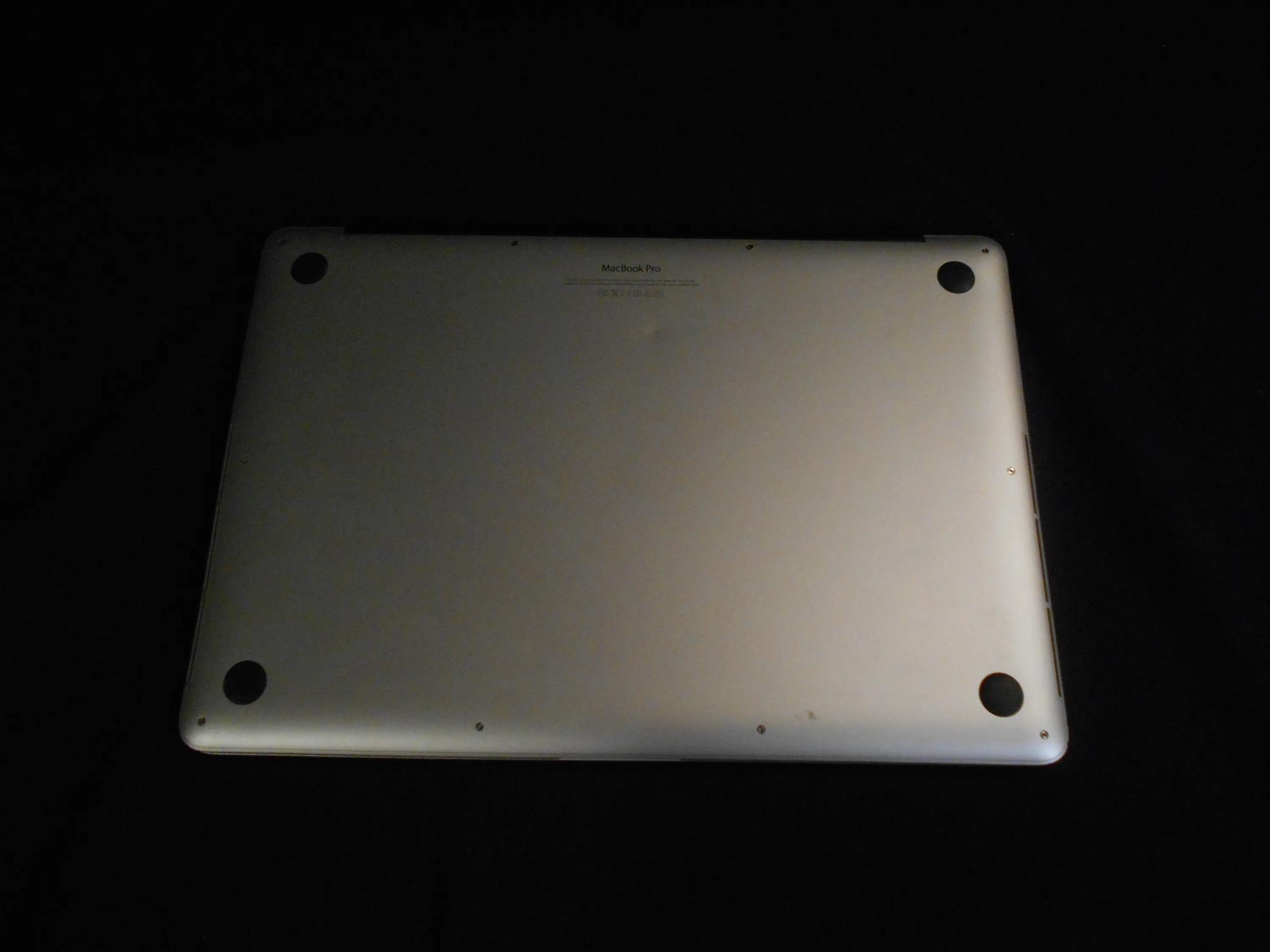 Macbook Pro 15 Inch Retina i7 16gb Ram Sonoma