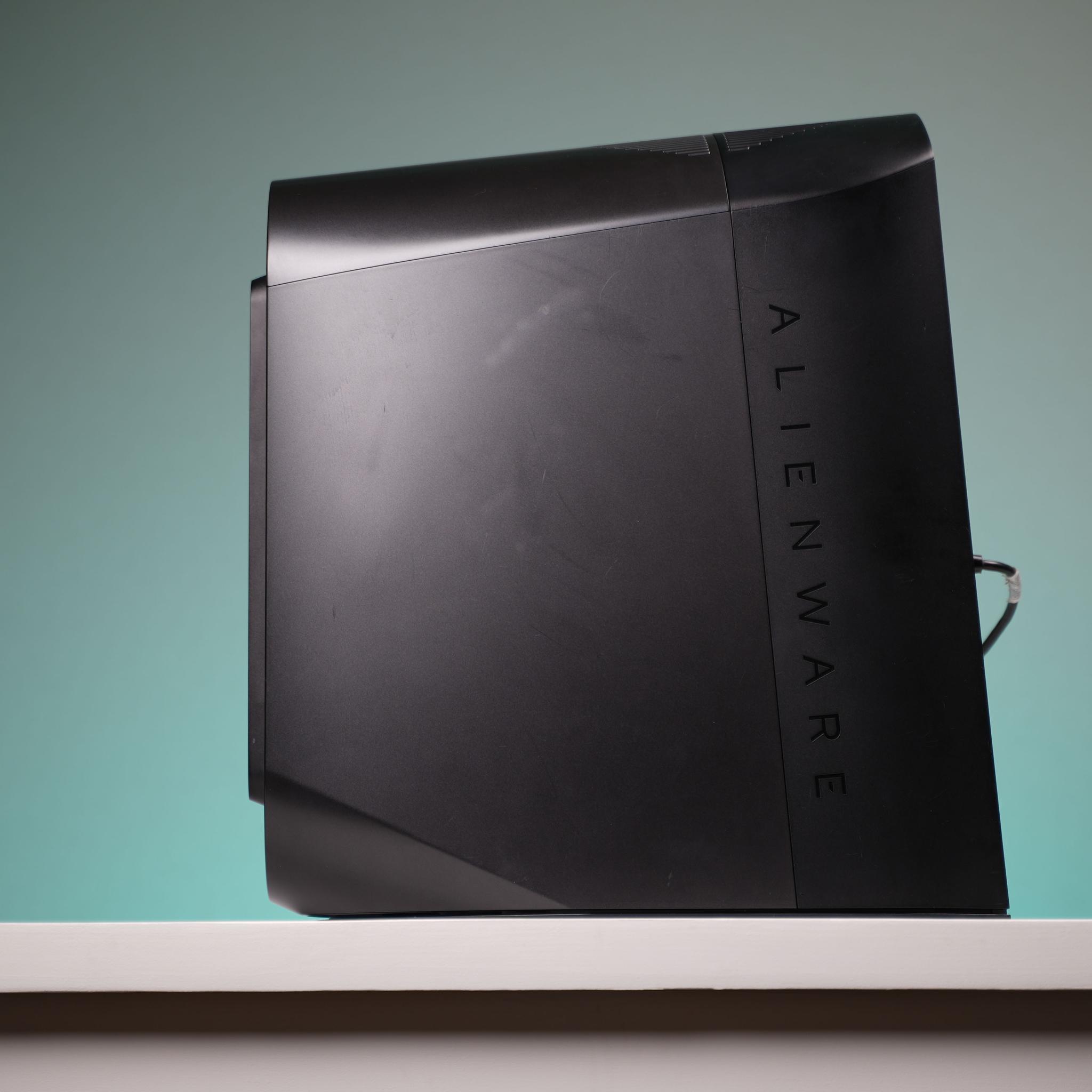 “Auro.form” RTX 2060 Super Intel Core i5 10400f 16GB 1.3TB Windows 11 Gaming PC Powerhouse
