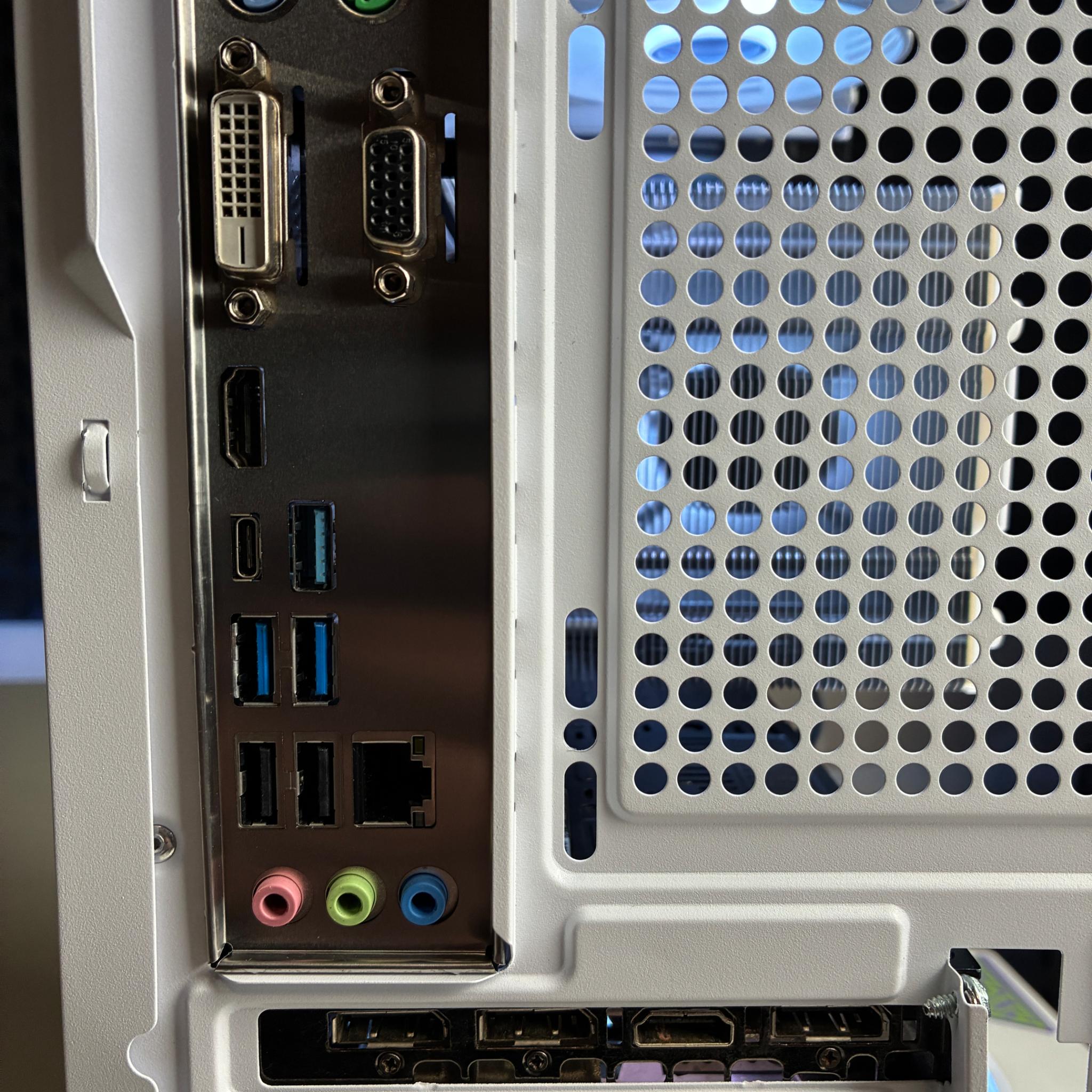 ⚪️ i5 9400/GTX 1070 8GB Gaming PC ⚪️