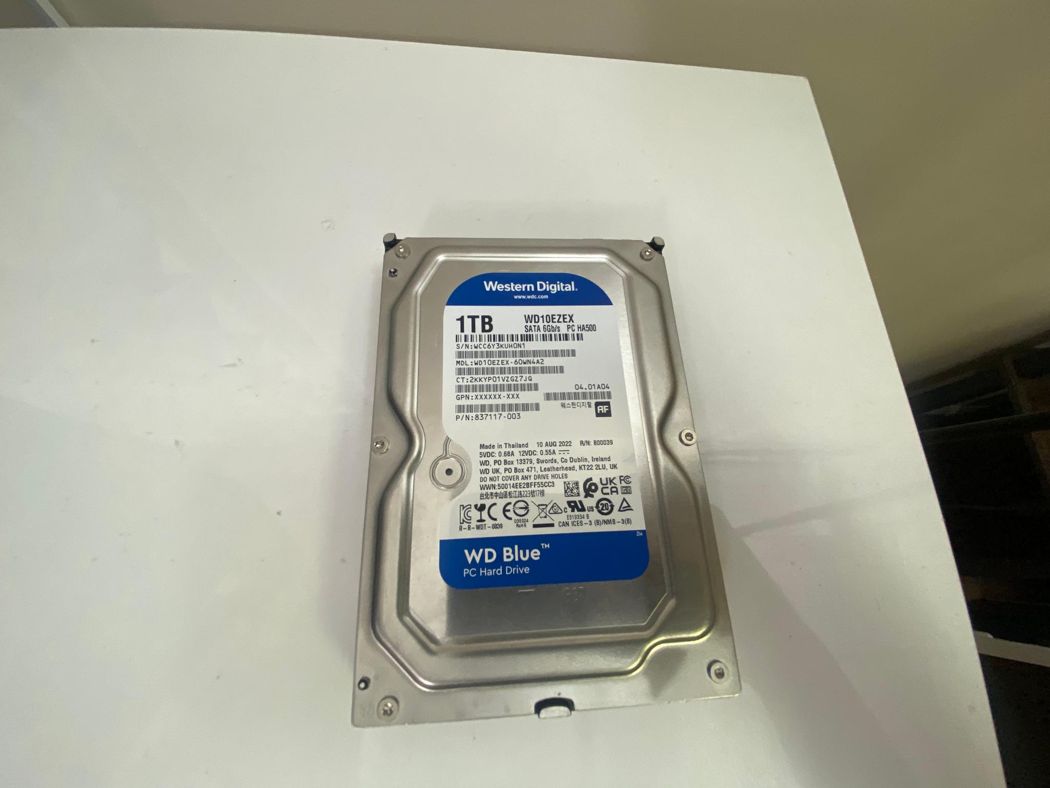 WD 1TB Hard Drive (HDD) – Fully Reset, Tested, Good Condition