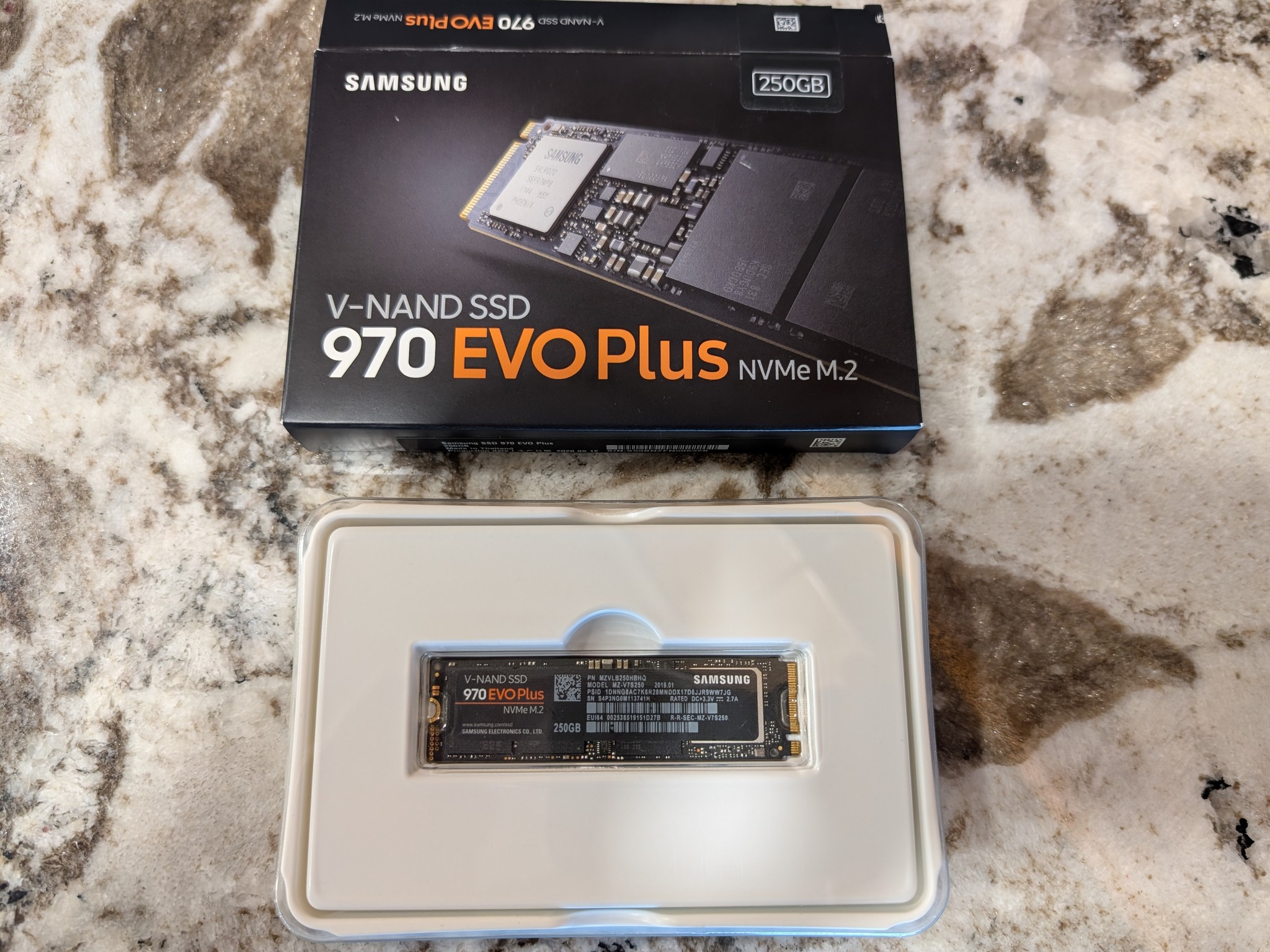 Samsung 970 EVO Plus 250GB NVMe M.2 with Windows 11 Pro - Boot Drive
