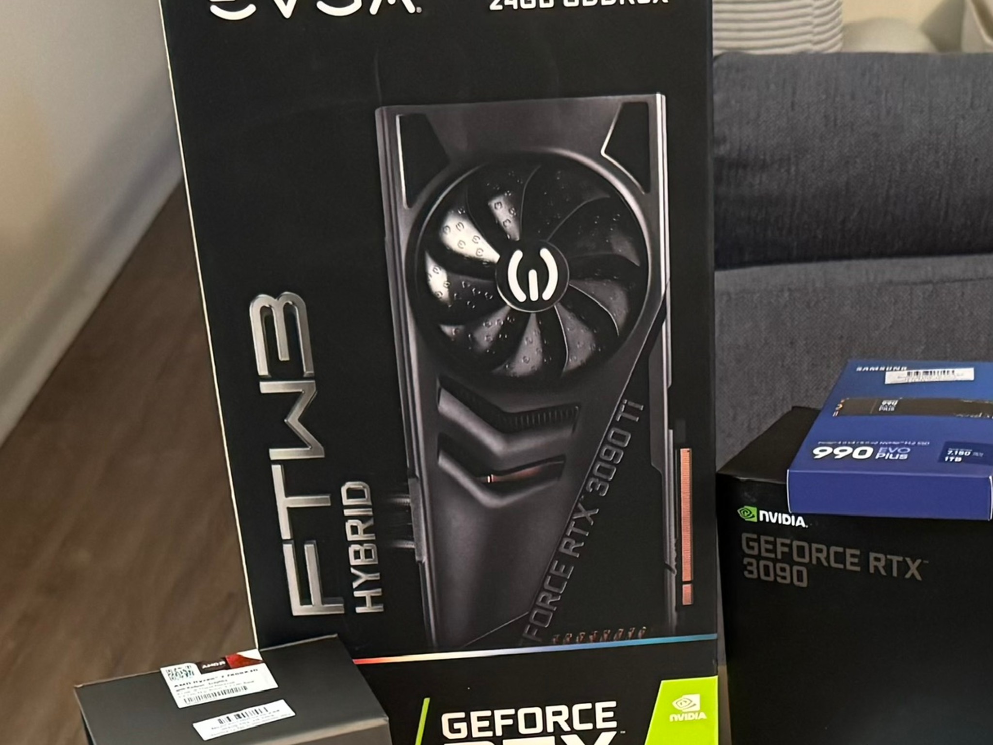 EVGA FTW3 ULTRA HYBRID GAMING GeForce RTX 3090 Ti