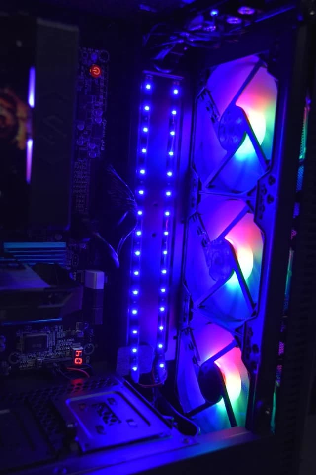 Gaming PC Intel I 7 16 RAM RTX 1650 1TB M.2+ 500 GBHHD 600 Watt PSU Wi-fi