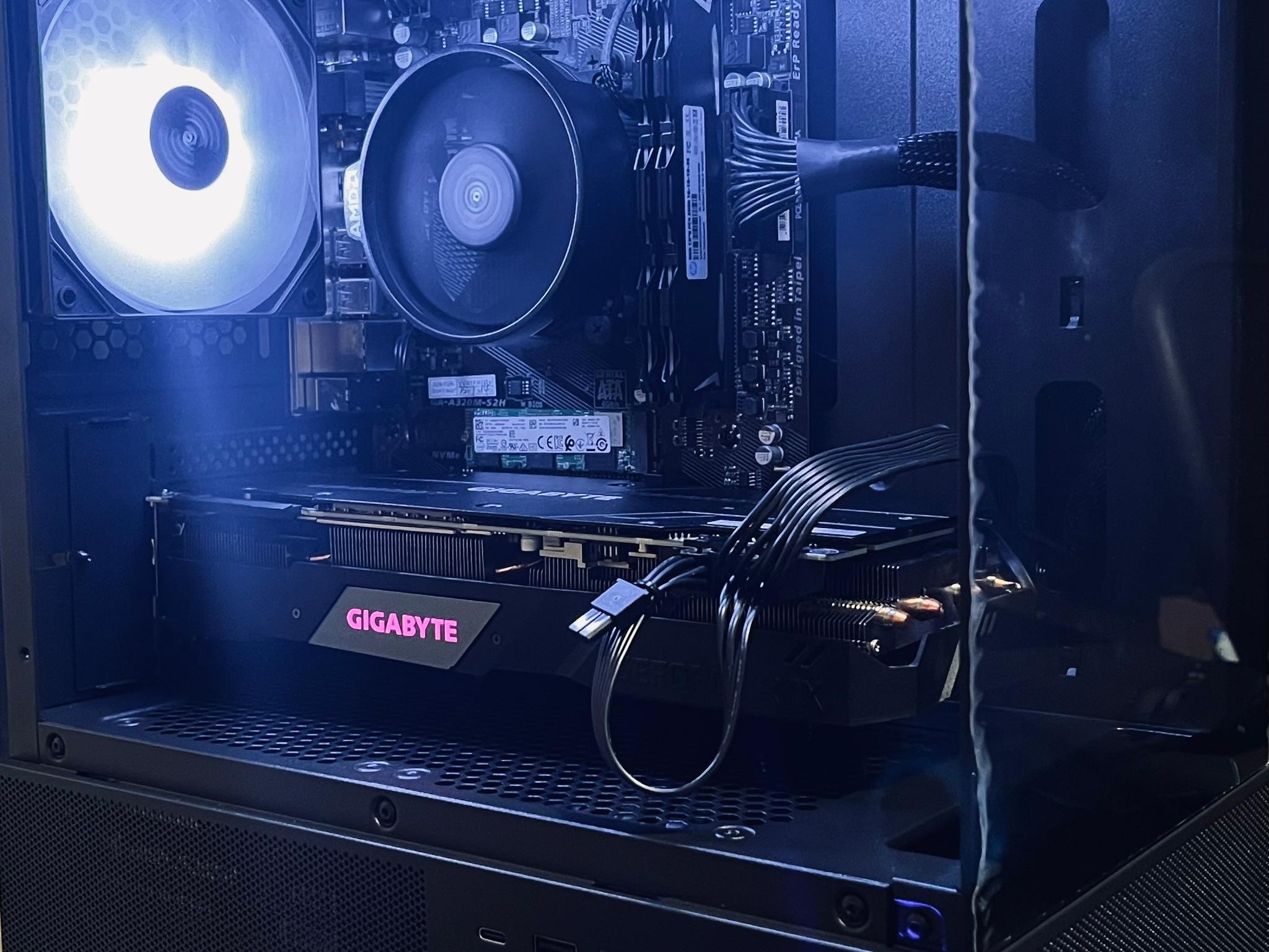 ESports Gaming PC |RTX 2070 Super // Ryzen 5 2600 // 16GB DDR4|