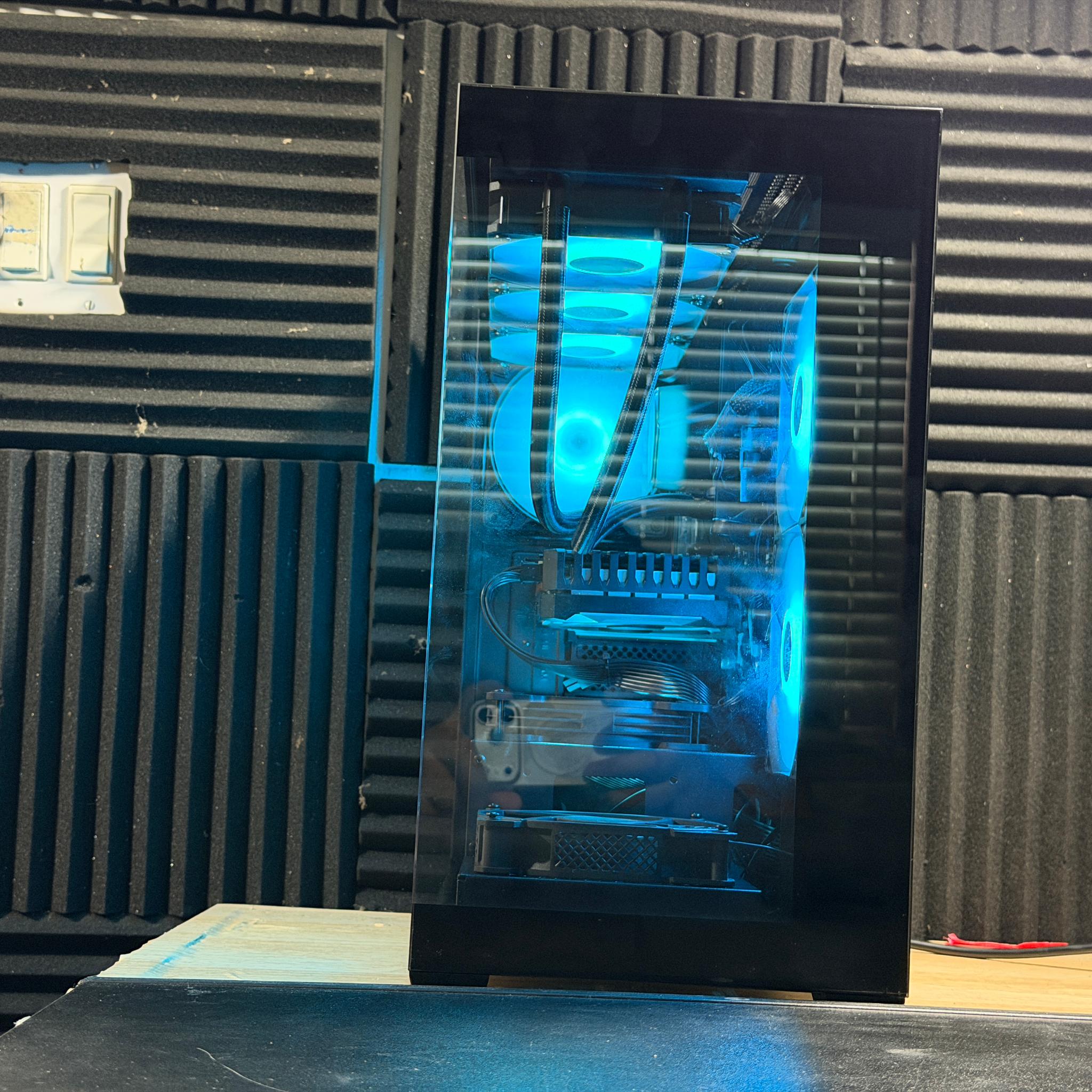 🔥 i7 9700F | GTX 1660 Super | 16GB DDR4 | 500GB NvMe