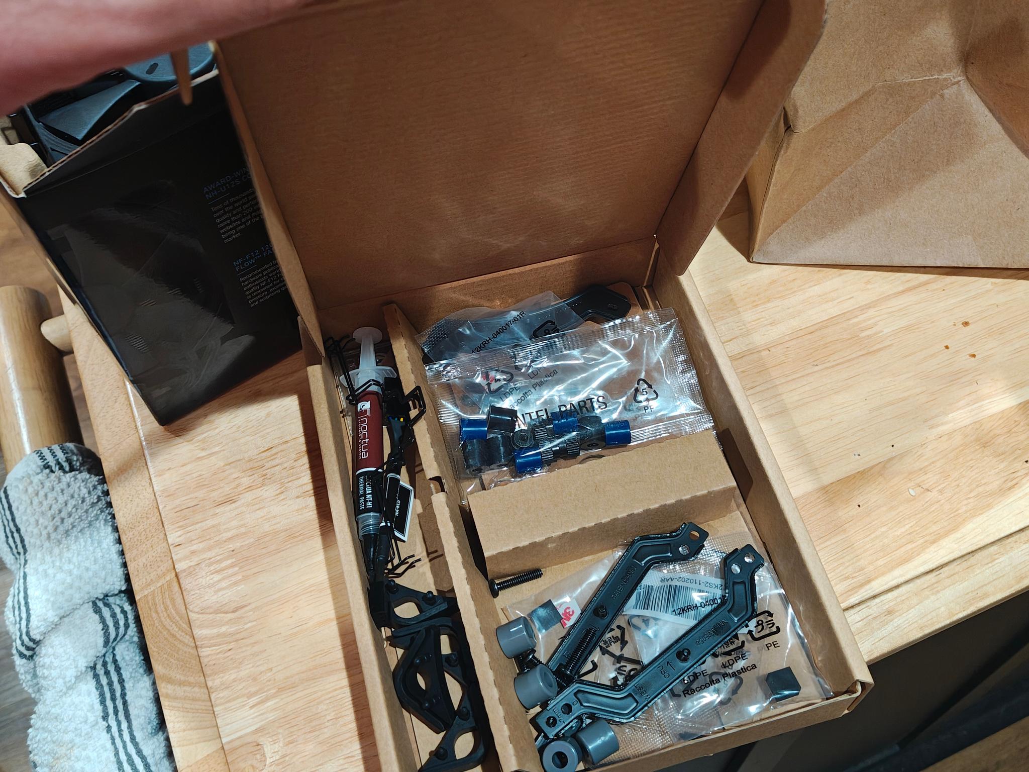 USED, LIKE NEW, BLACK NOCTUA NH-U12S