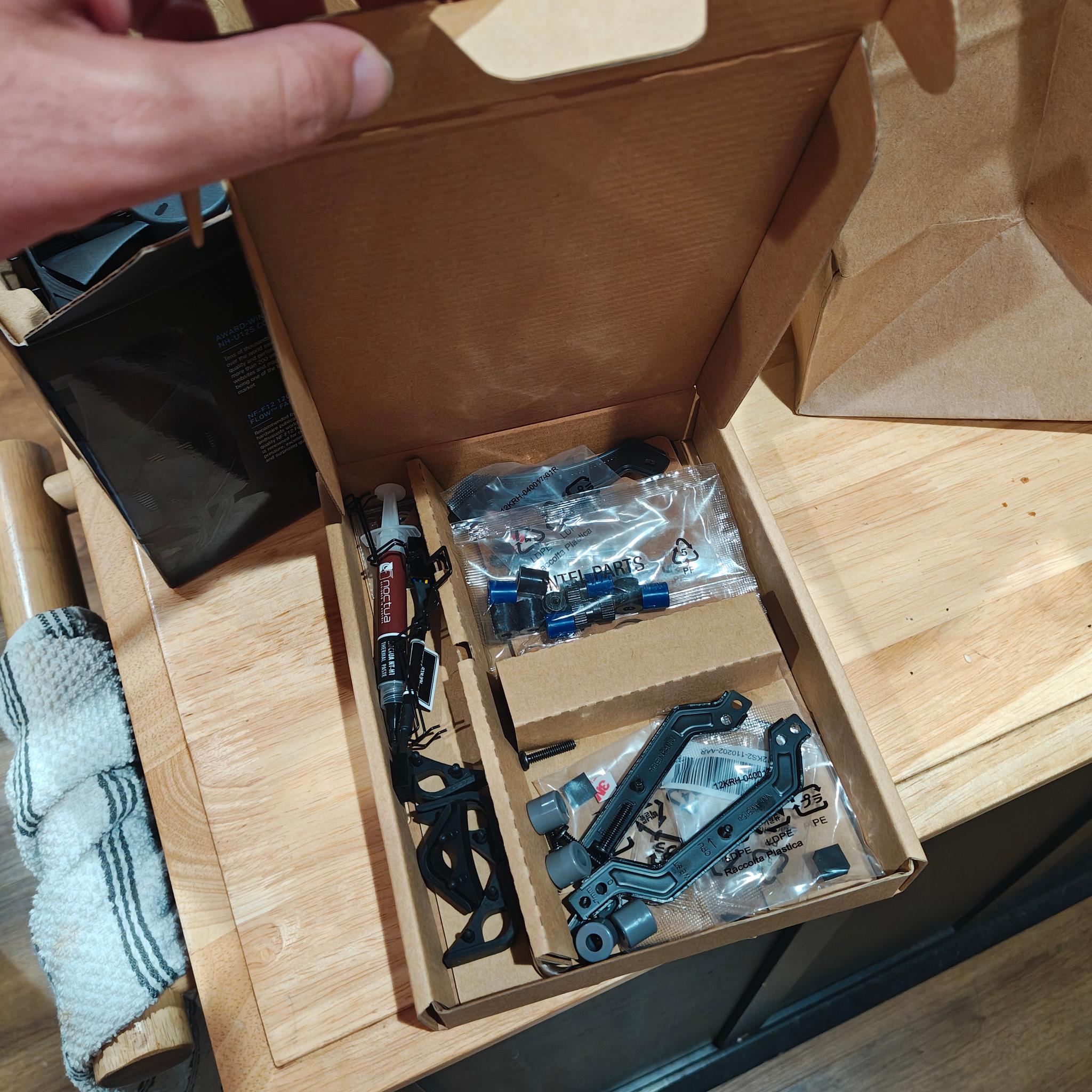 USED, LIKE NEW, BLACK NOCTUA NH-U12S