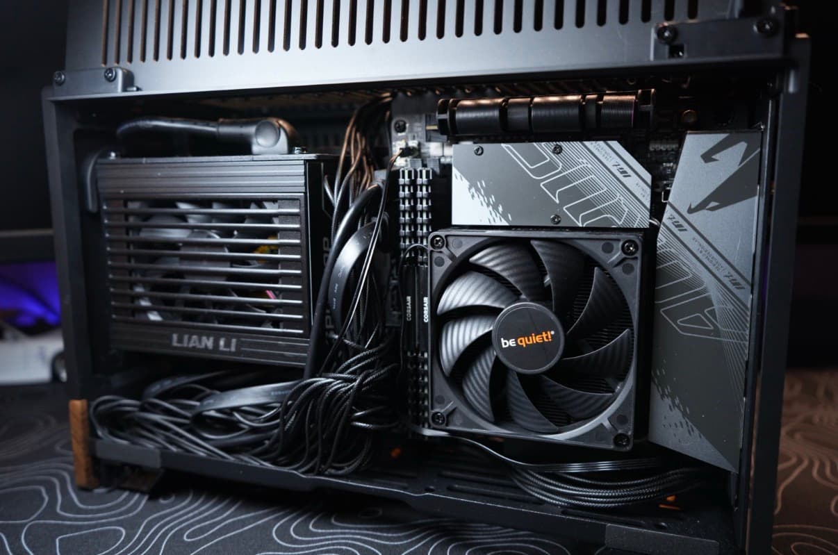 GAMING ITX PC (i9 12900kf, RTX 4070 Super)