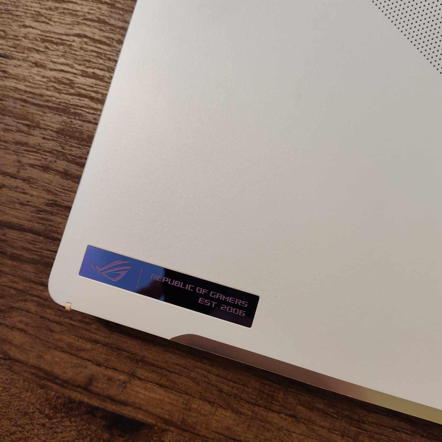 ASUS ROG Zephyrus G14
