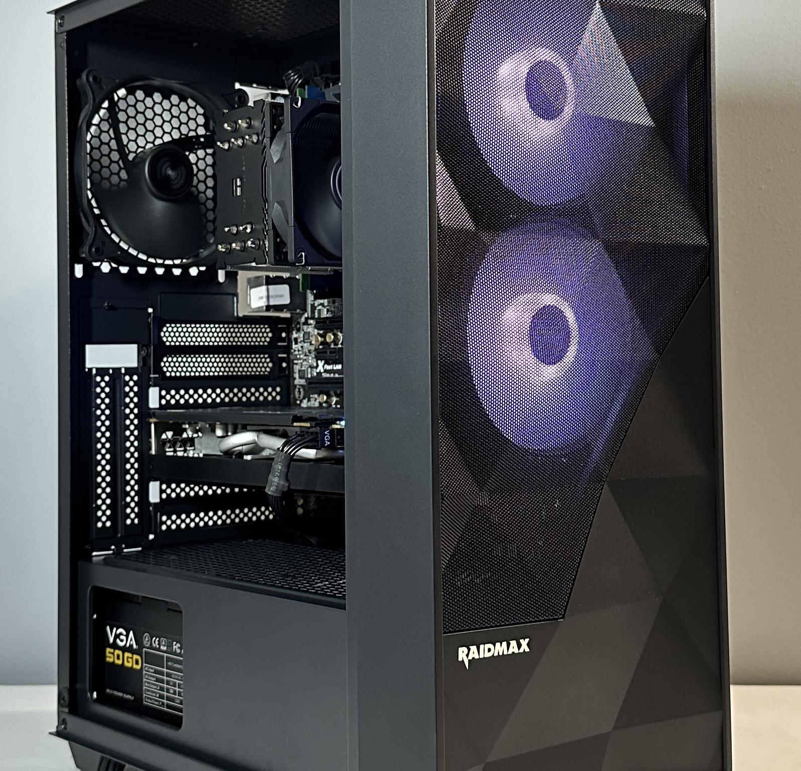 RX 580 8GB | INTEL i7-3820 | 16GB RAM | 480GB SSD | Custom RGB Gaming PC WIFI WIN10