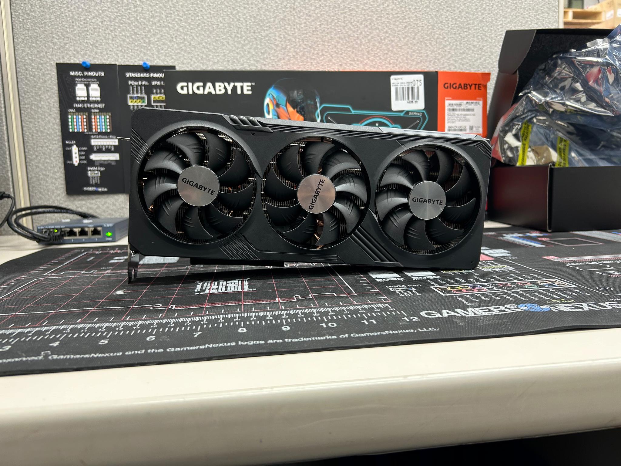Gigabyte RX 7800XT Gaming OC 16GB *2 FREE GAMES INCLUDED*