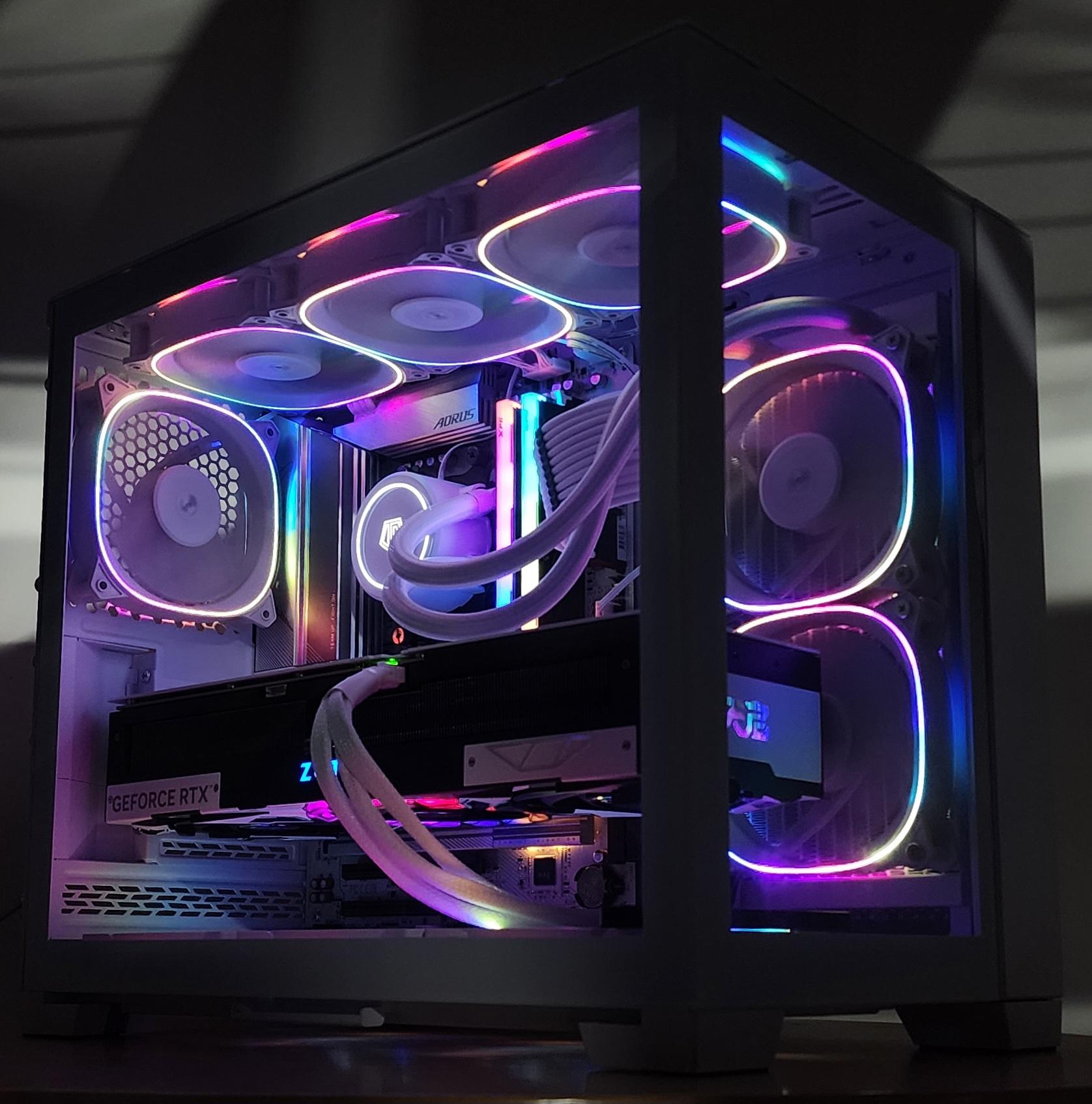 Gaming PC Ryzen 7 7800X3D 32GB RAM 1TB SSD RTX 5070 12GB Windows 11 Computer
