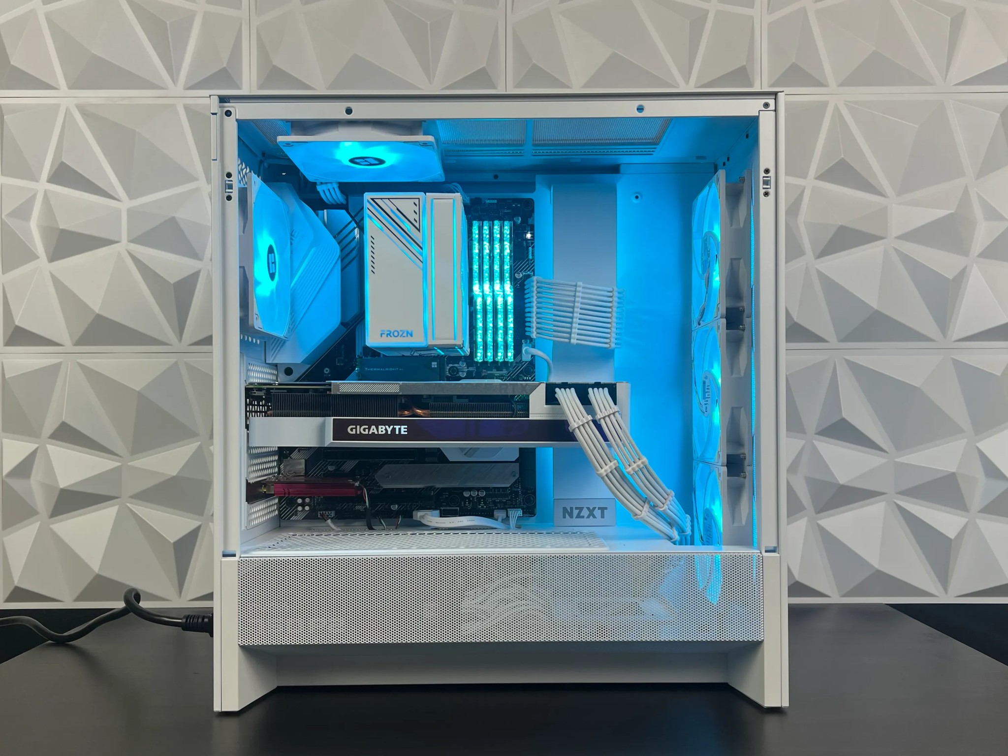 Gaming/Streaming PC | Ryzen 9 5900x, RTX 3080TI, 1TB SSD, 32GB DDR4