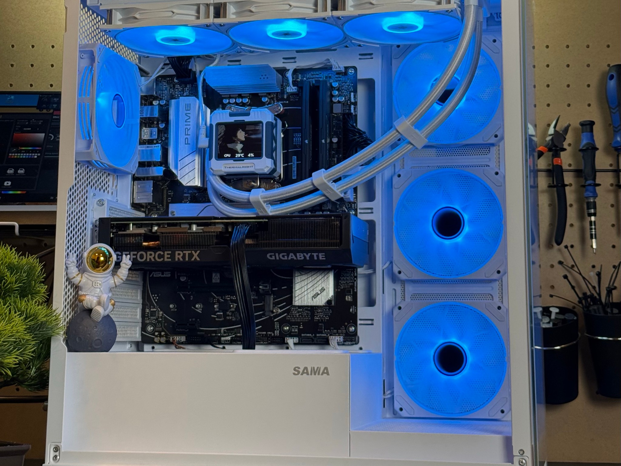 1440P Gaming PC | RTX 4070 Super | Ryzen 5 7600x3D | 32GB DDR5 RAM | 1TB | Windows 11