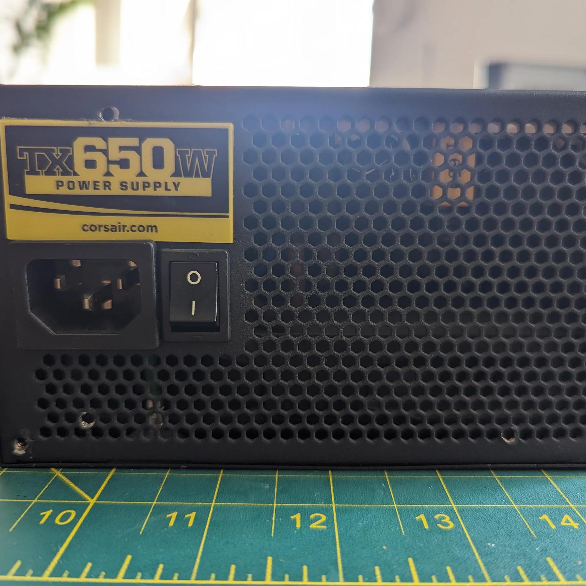 Corsair Enthusiast Series™ TX650w - 80 PLUS® ( Used - Great )