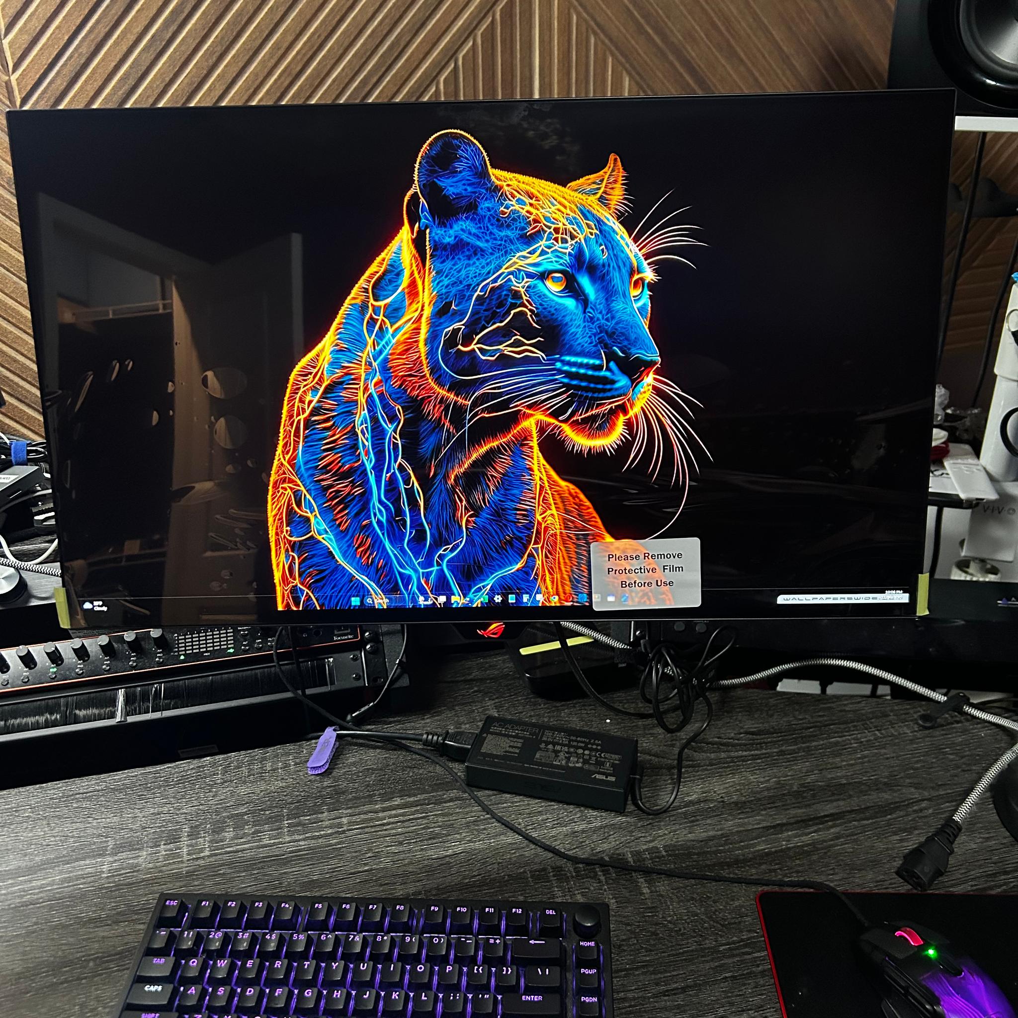 ASUS ROG 27" OLED (480hz Refresh Rate) 2K 2560x1440 (0HRS USED) (CYBER MONDAY DROP)