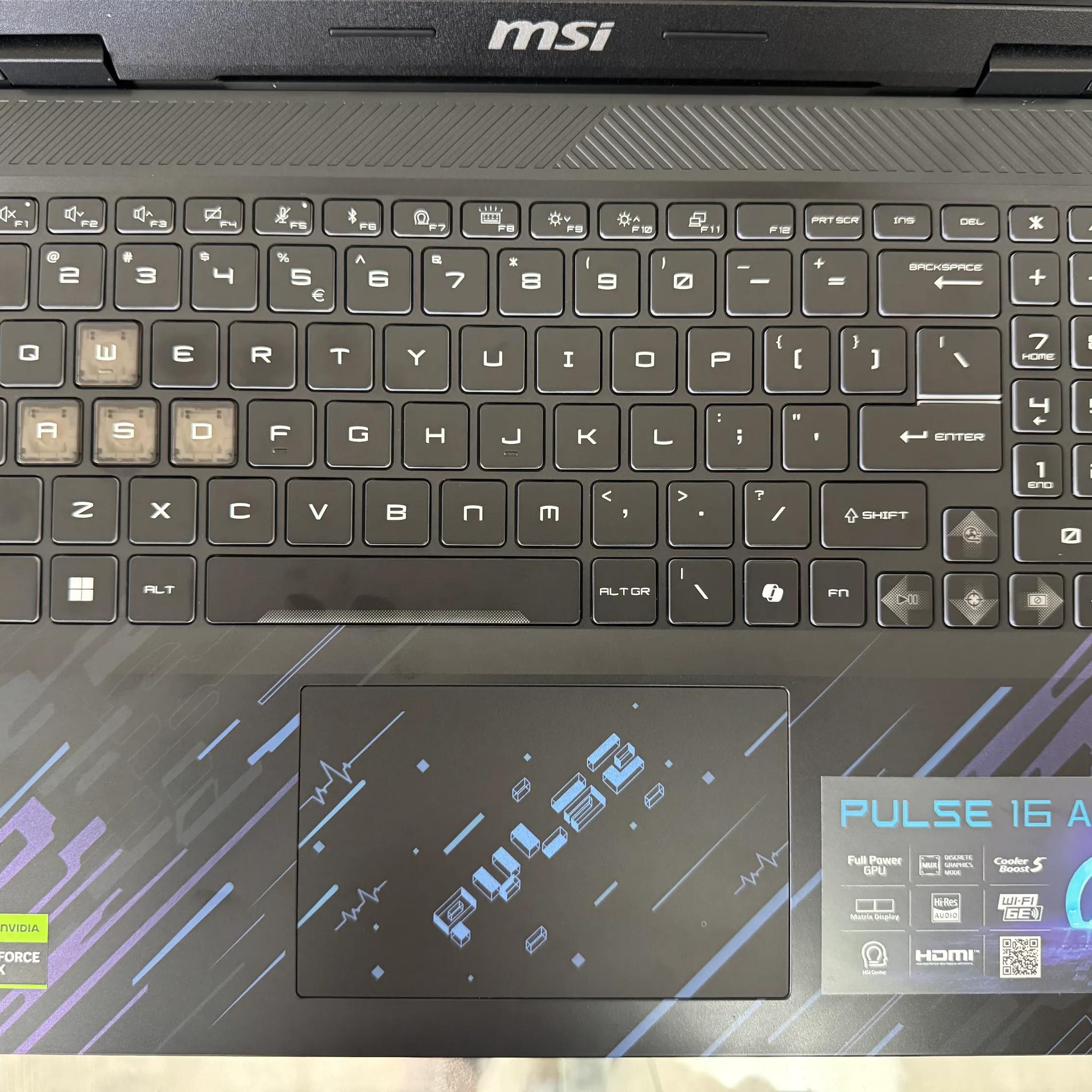 MSI Pulse 16 AI 240Hz Gaming Laptop Intel Core Ultra 9 185H - RTX 4070 - 32GB - 1TB NVME (Open Box)
